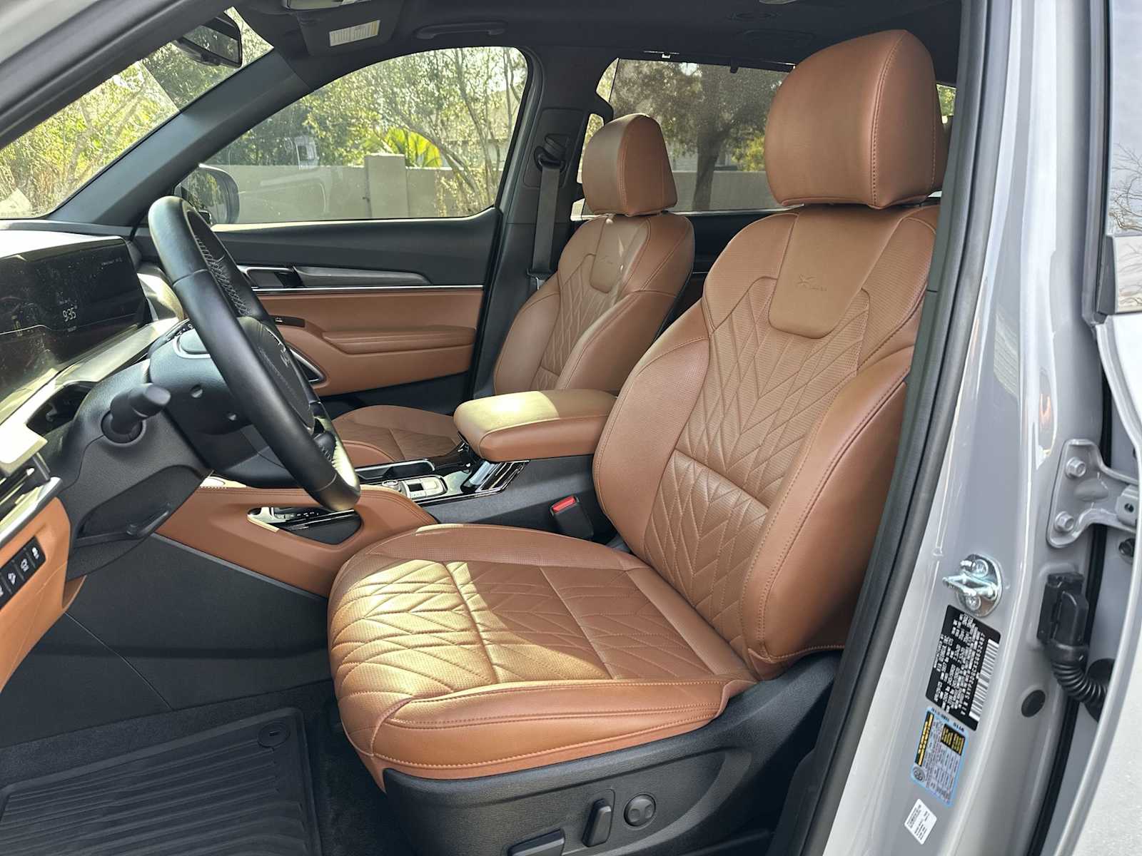 Thumbnail: 2025 Kia Telluride - 15