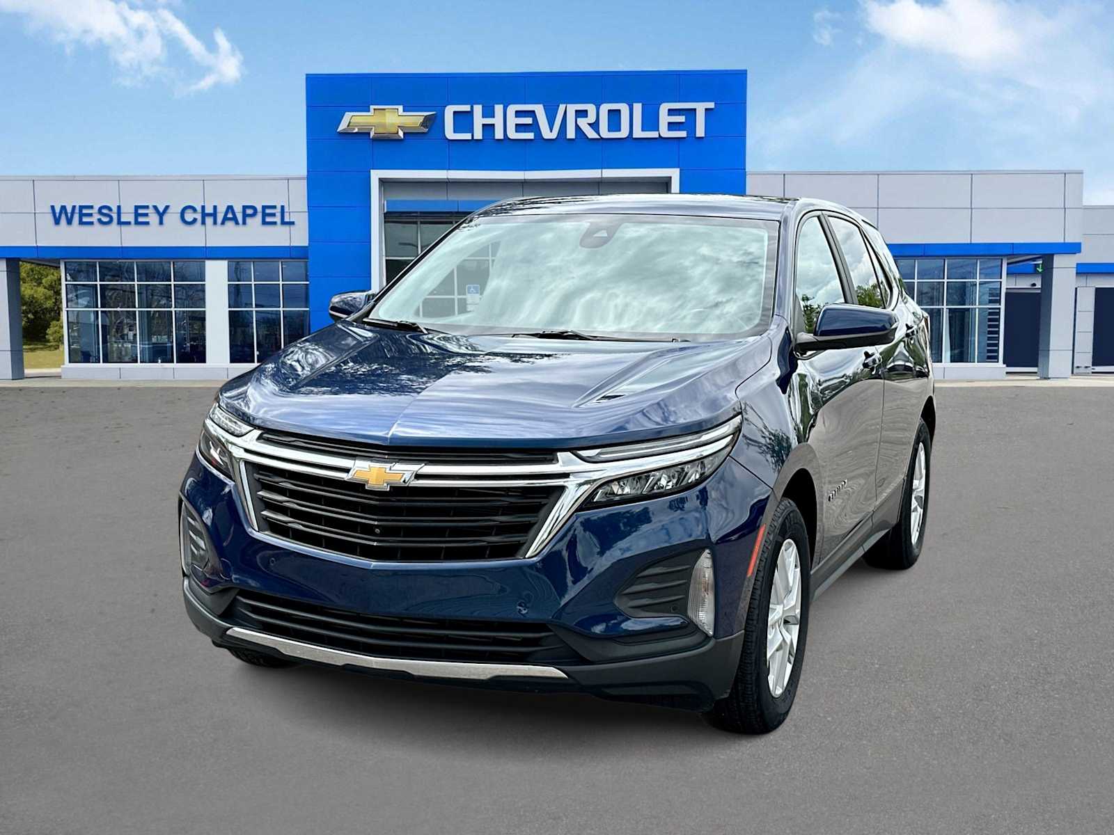 Thumbnail: 2022 Chevrolet Equinox - 1