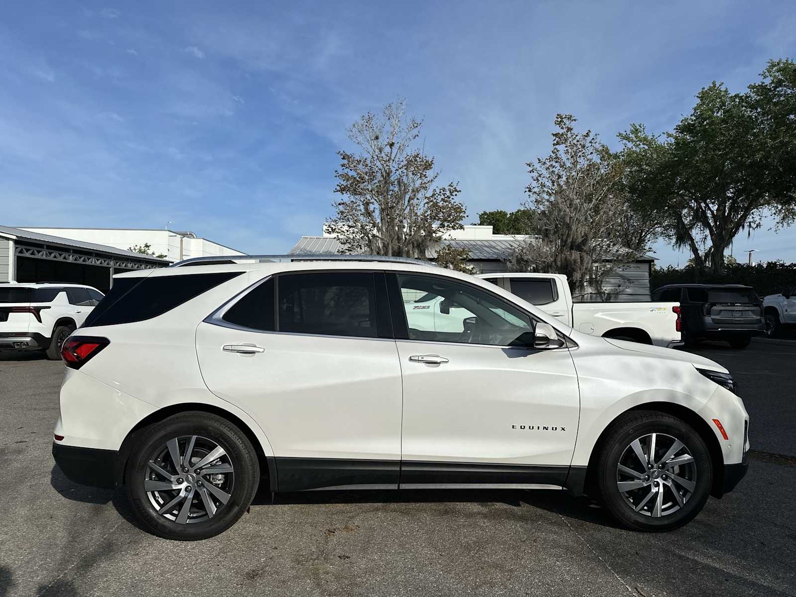 Thumbnail: 2024 Chevrolet Equinox - 7