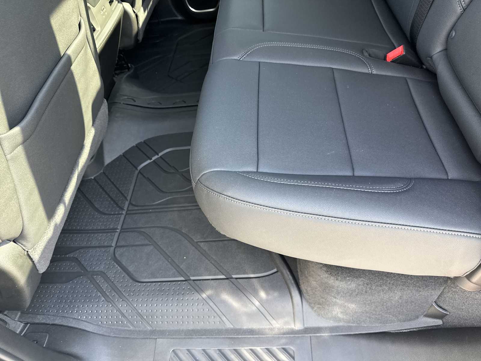 2025 Chevrolet Silverado 1500 RST 23