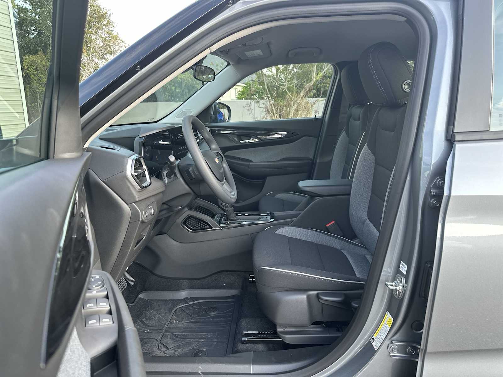 Thumbnail: 2026 Chevrolet TrailBlazer - 2