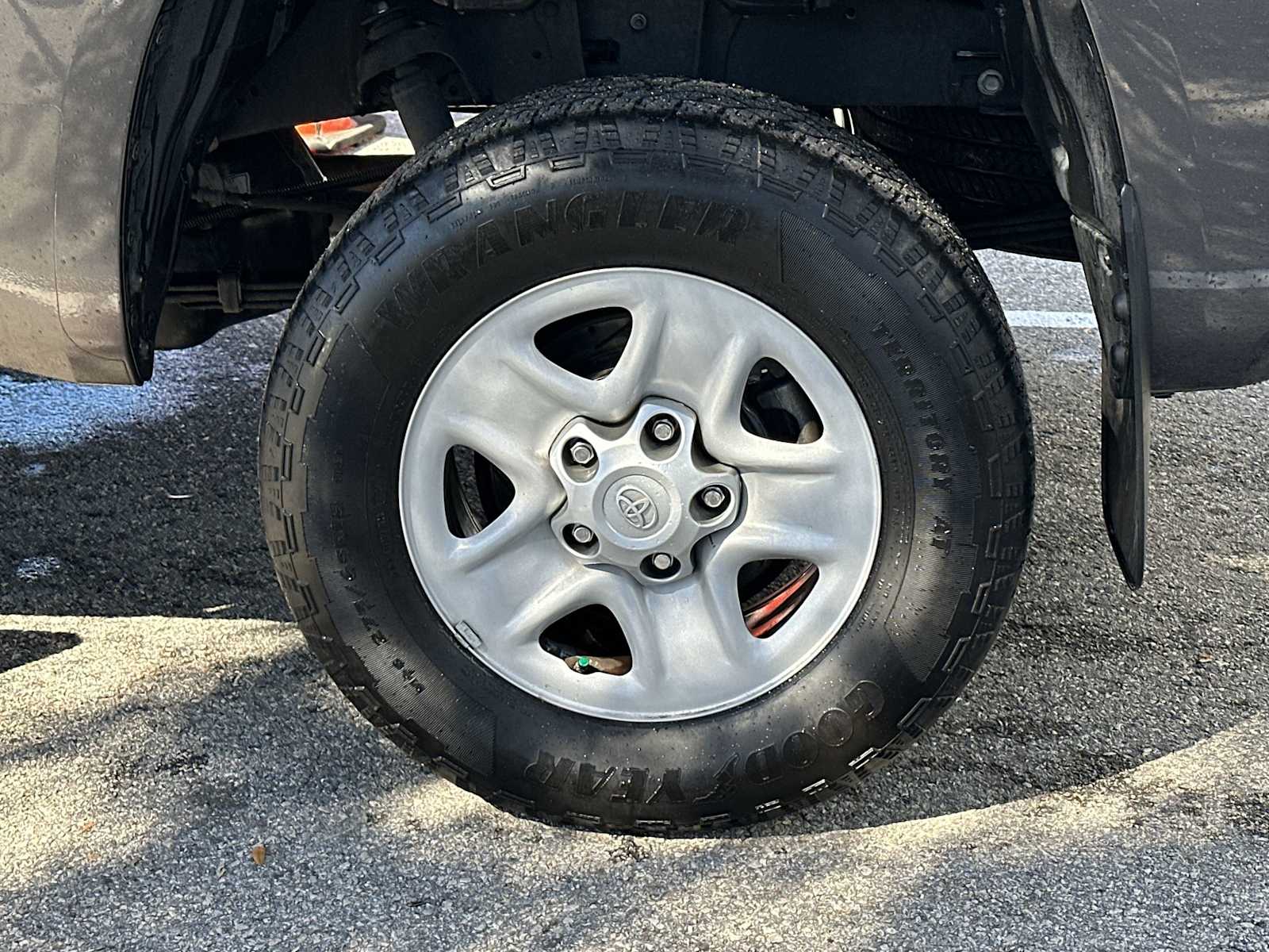 Thumbnail: 2019 Toyota Tundra - 10