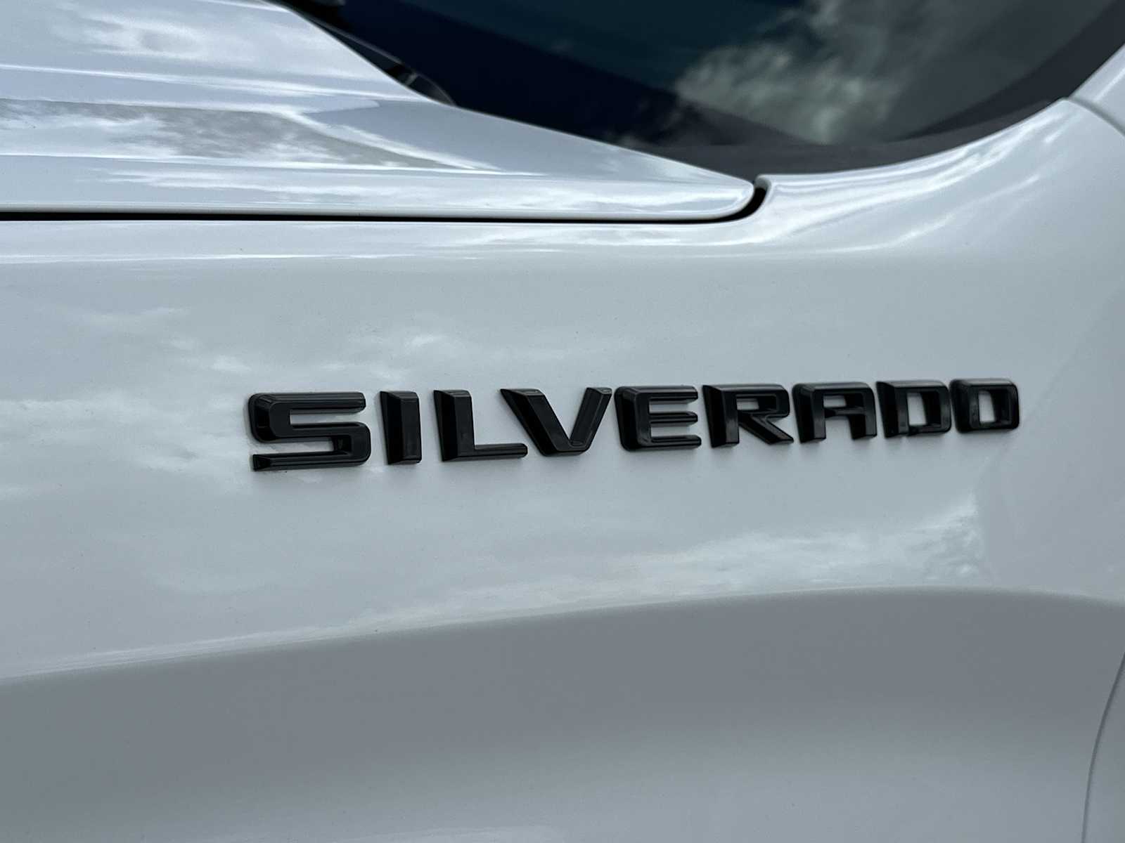 Thumbnail: 2026 Chevrolet Silverado 1500 - 11