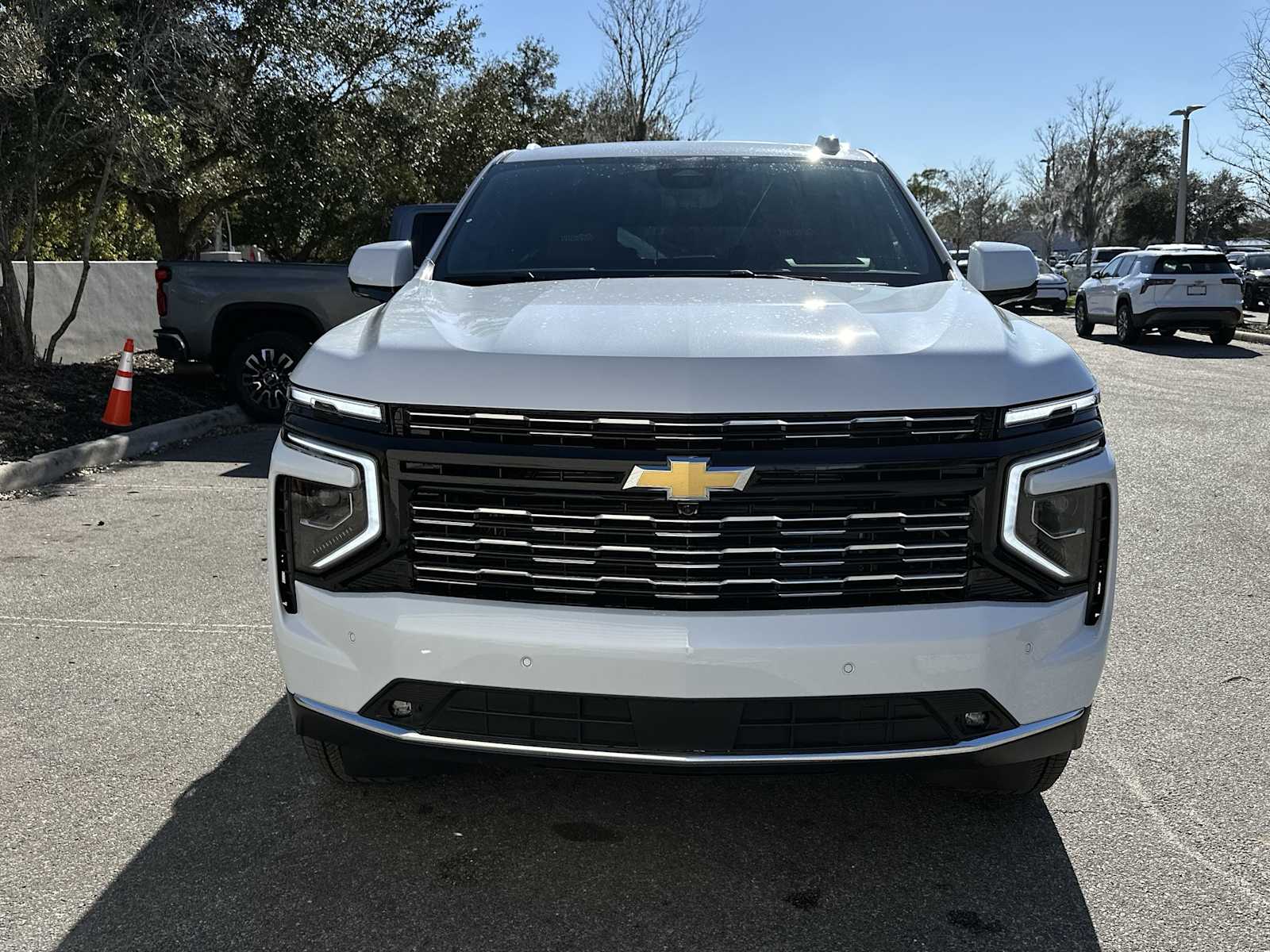 Thumbnail: 2026 Chevrolet Suburban - 9
