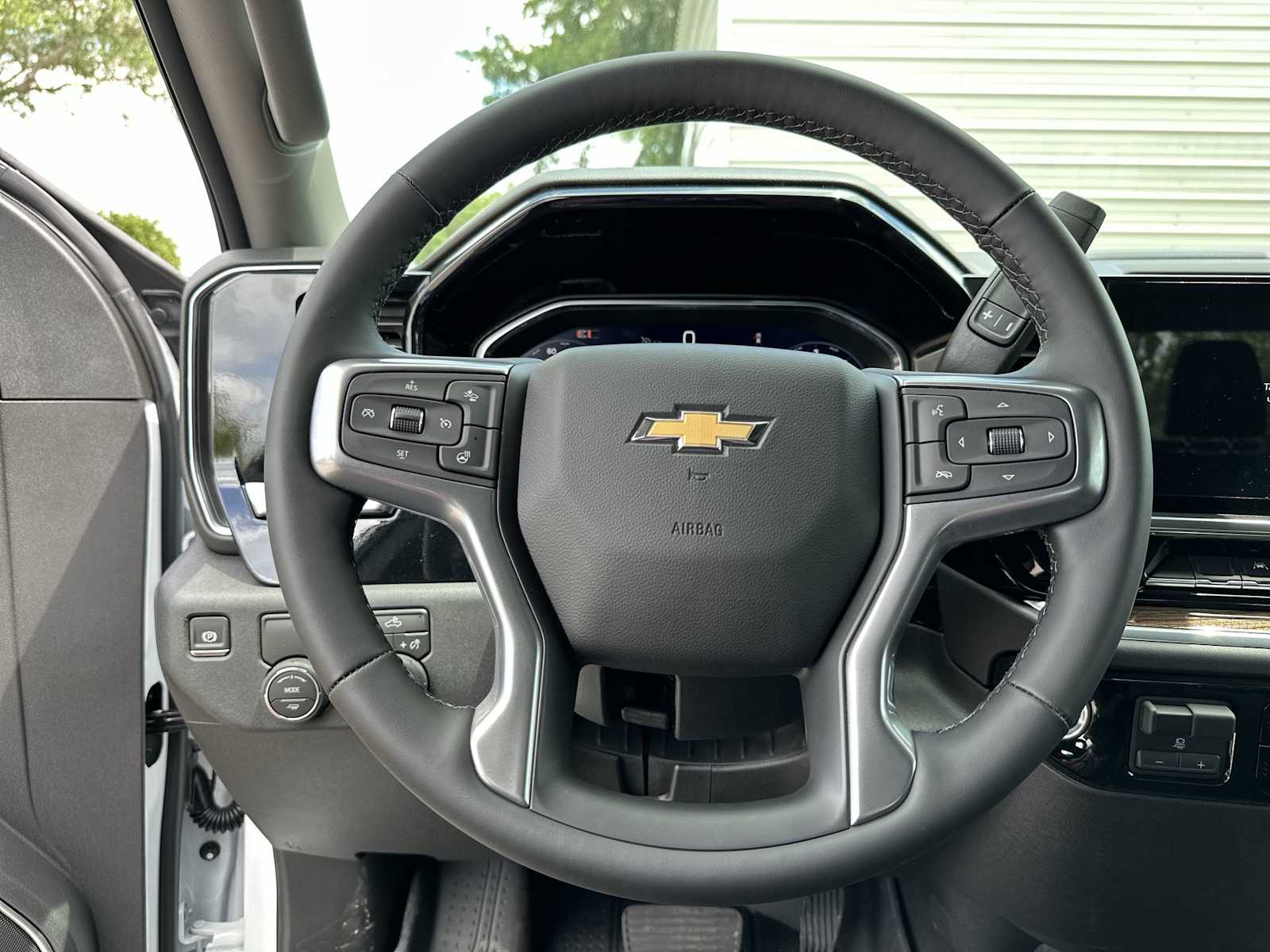 Thumbnail: 2026 Chevrolet Silverado 1500 - 20