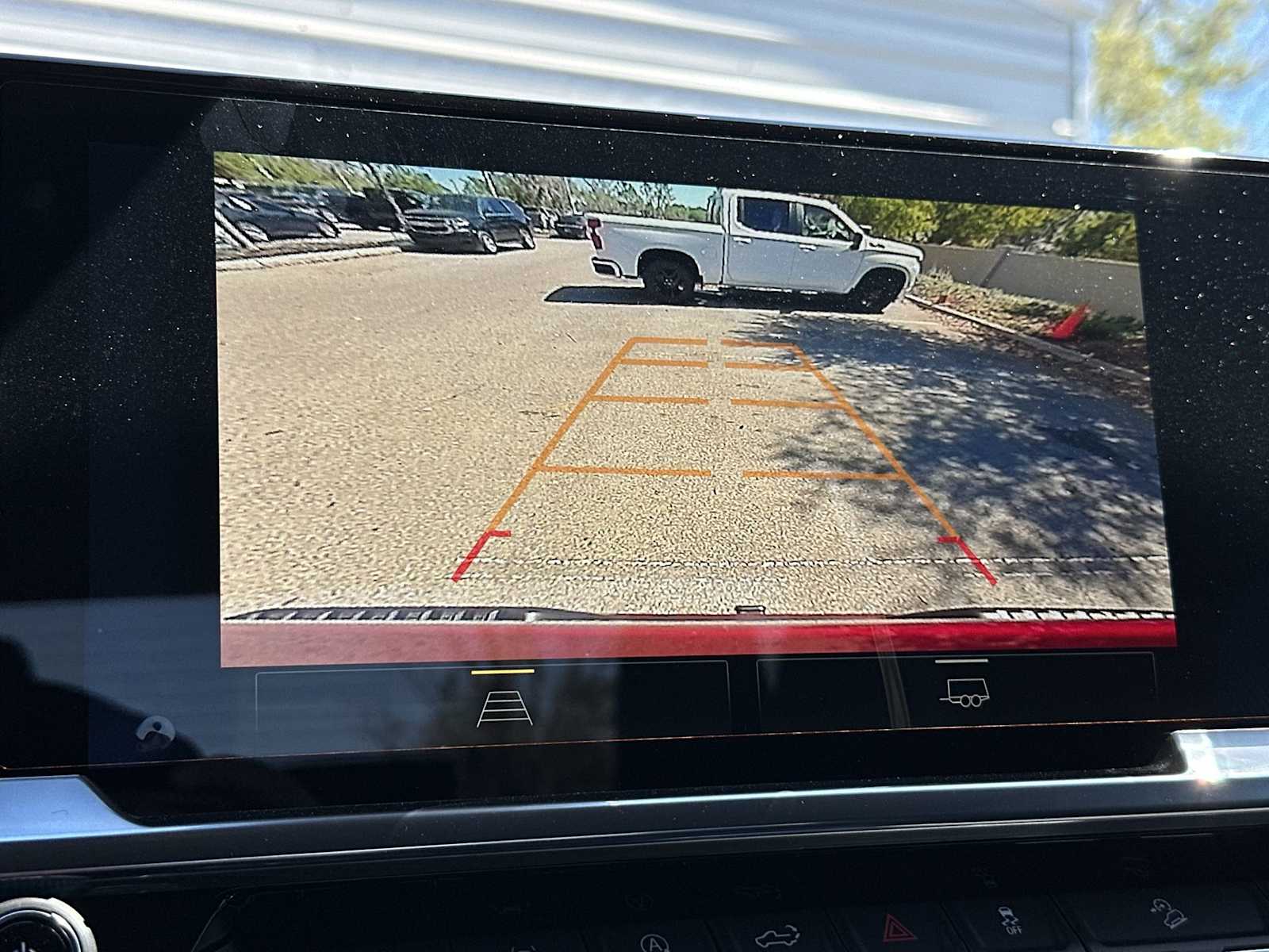 Thumbnail: 2026 Chevrolet Silverado 1500 - 22