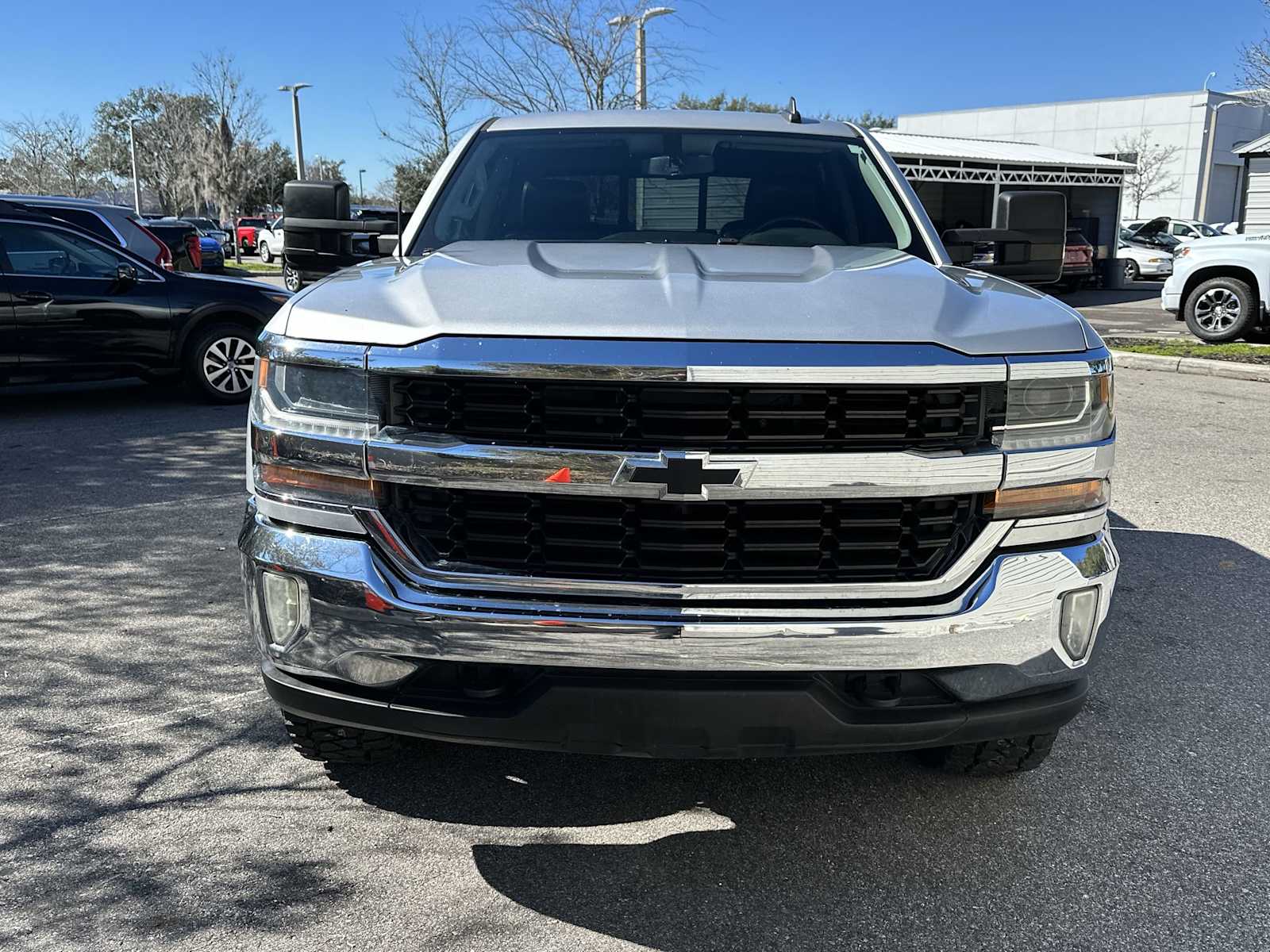 Thumbnail: 2018 Chevrolet Silverado 1500 - 9