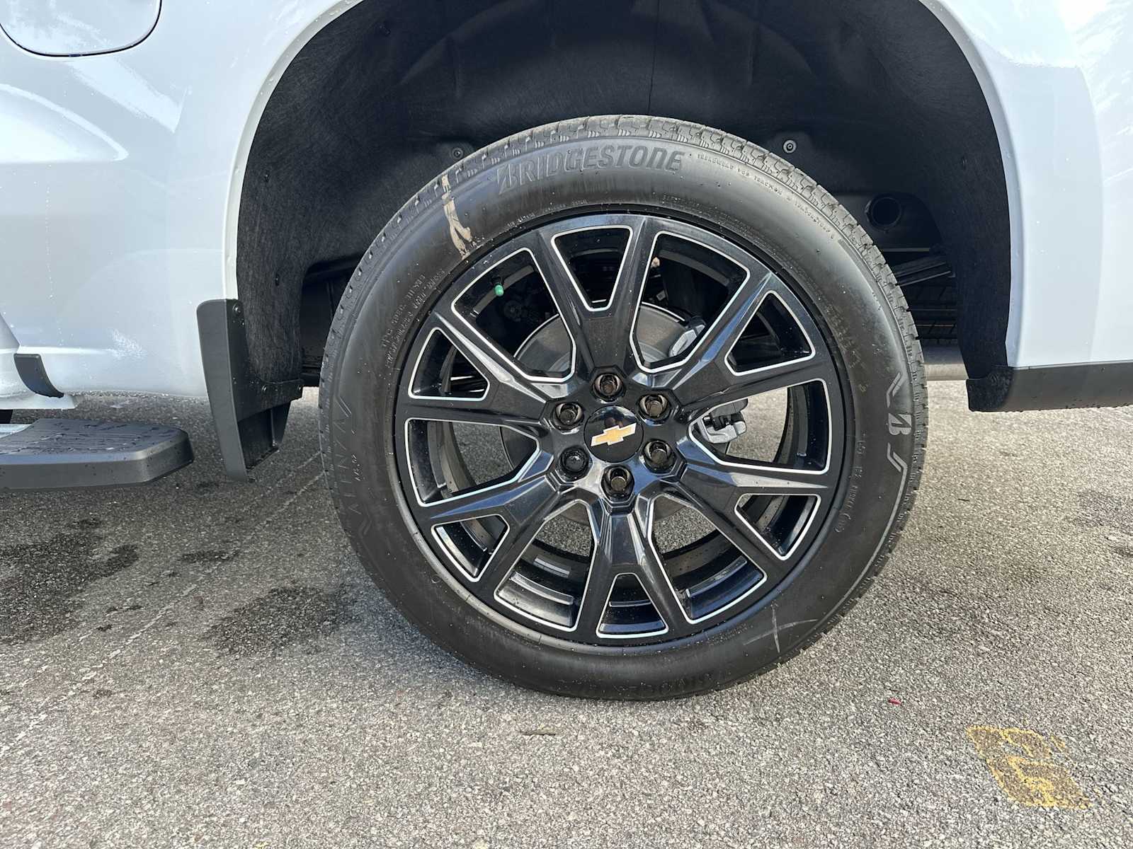 Thumbnail: 2026 Chevrolet Silverado 1500 - 12