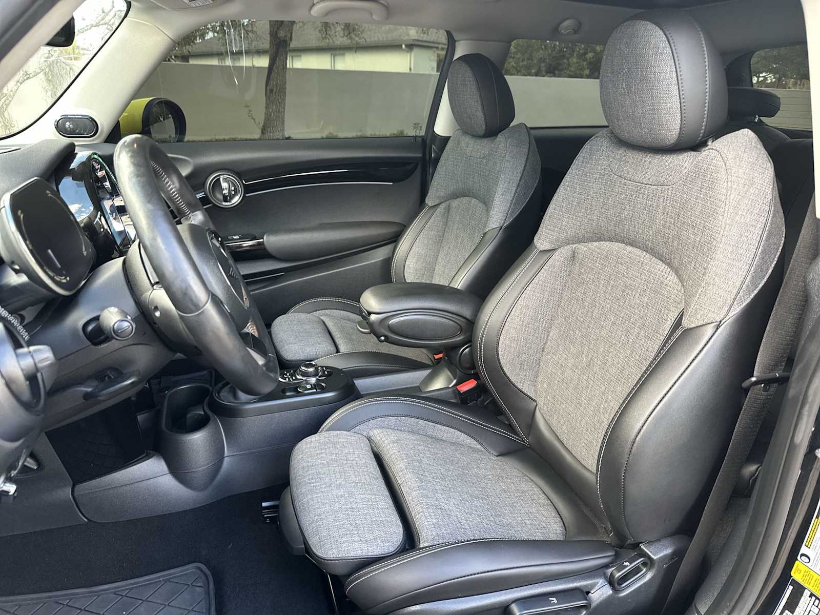 Thumbnail: 2024 MINI Cooper Hardtop - 15