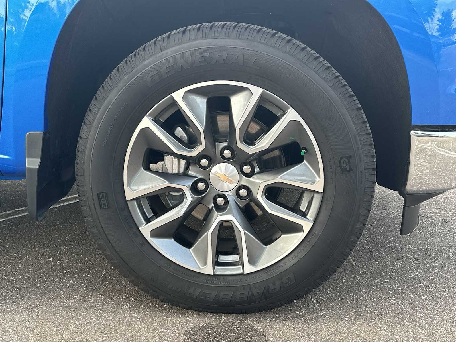 Thumbnail: 2025 Chevrolet Silverado 1500 - 25