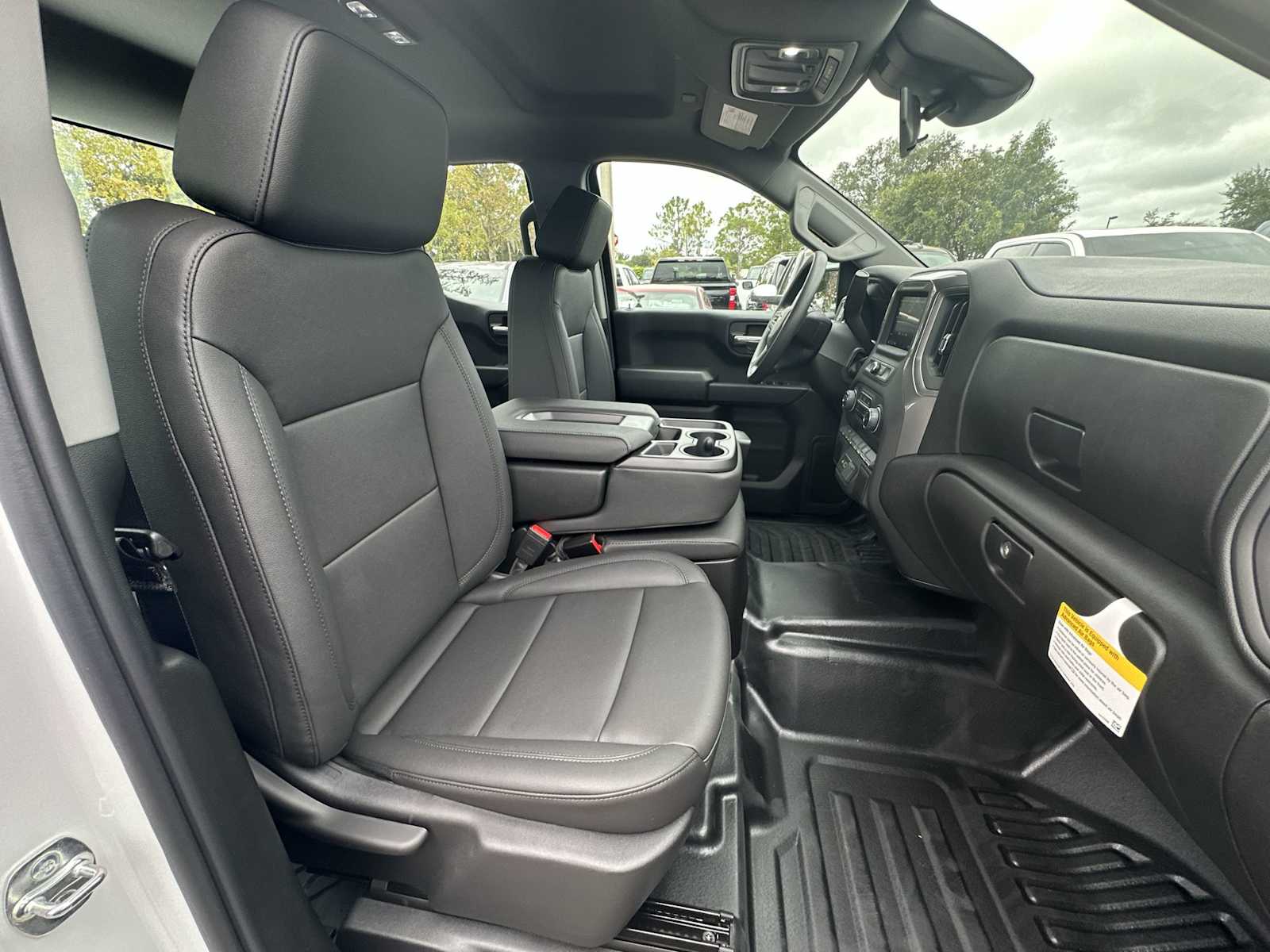 Thumbnail: 2026 Chevrolet Silverado 1500 - 19