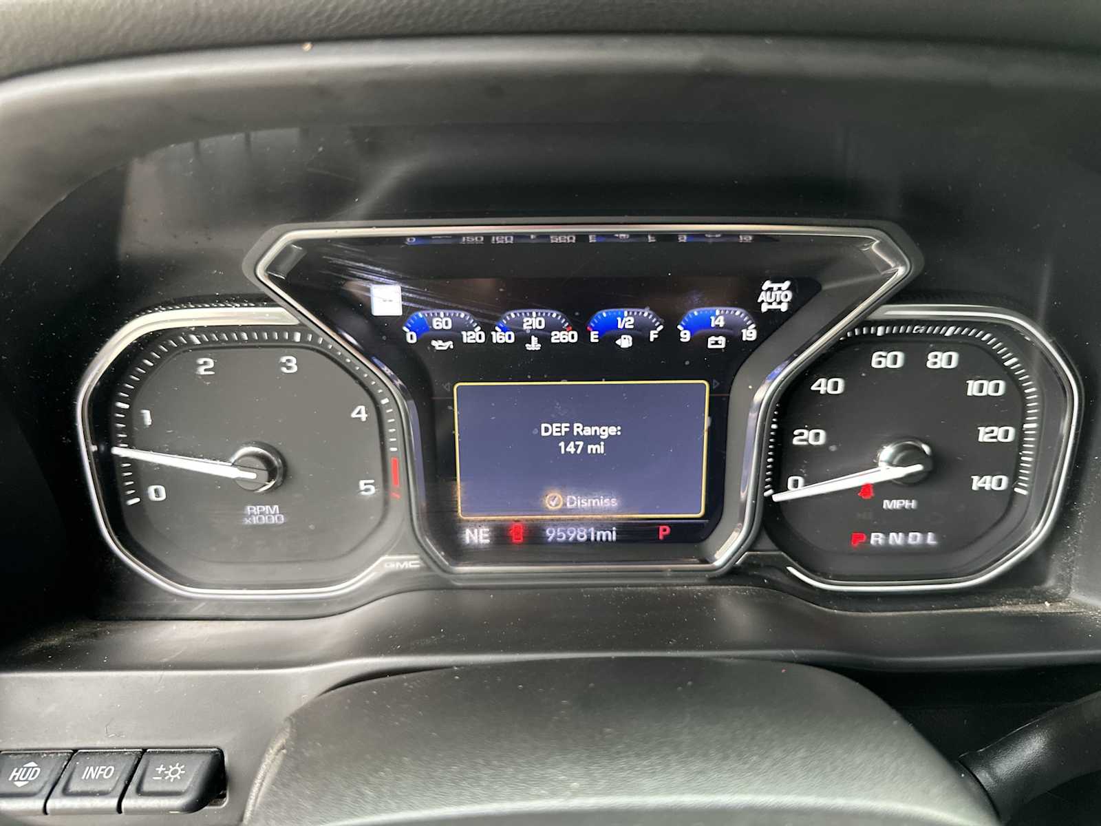 Thumbnail: 2021 GMC Sierra 2500 - 24