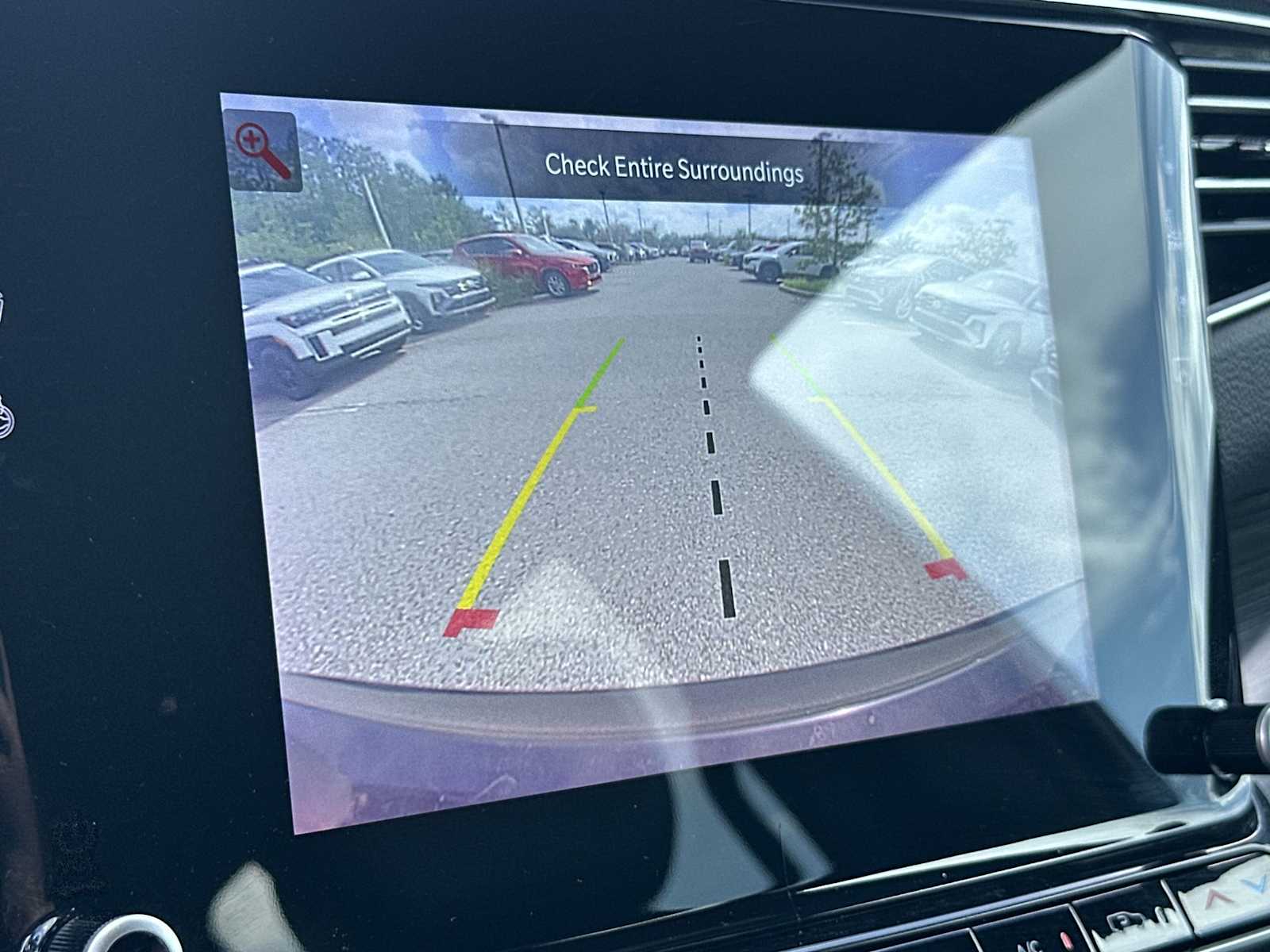 Thumbnail: 2023 Jeep Wagoneer - 22