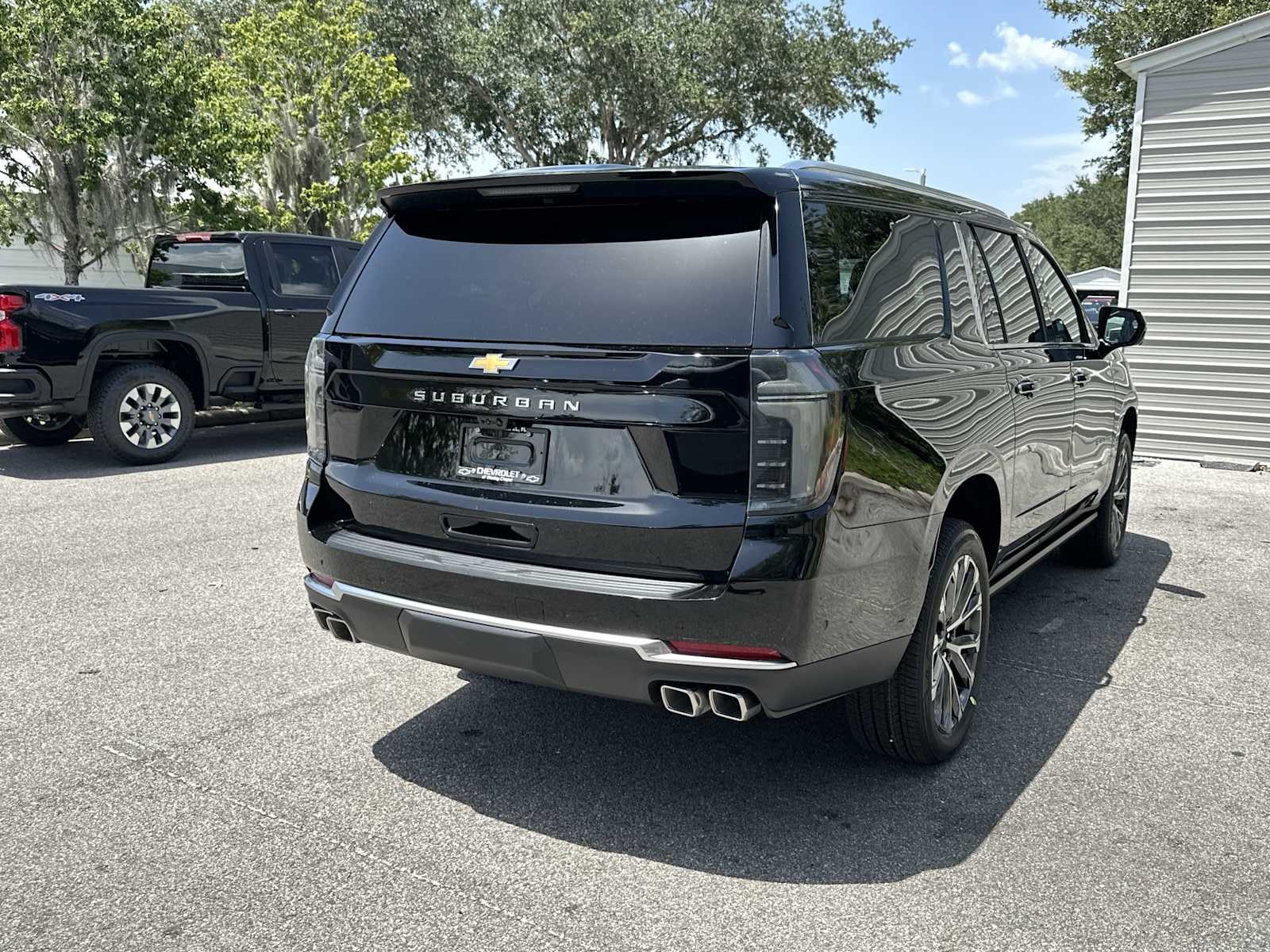 Thumbnail: 2026 Chevrolet Suburban - 6