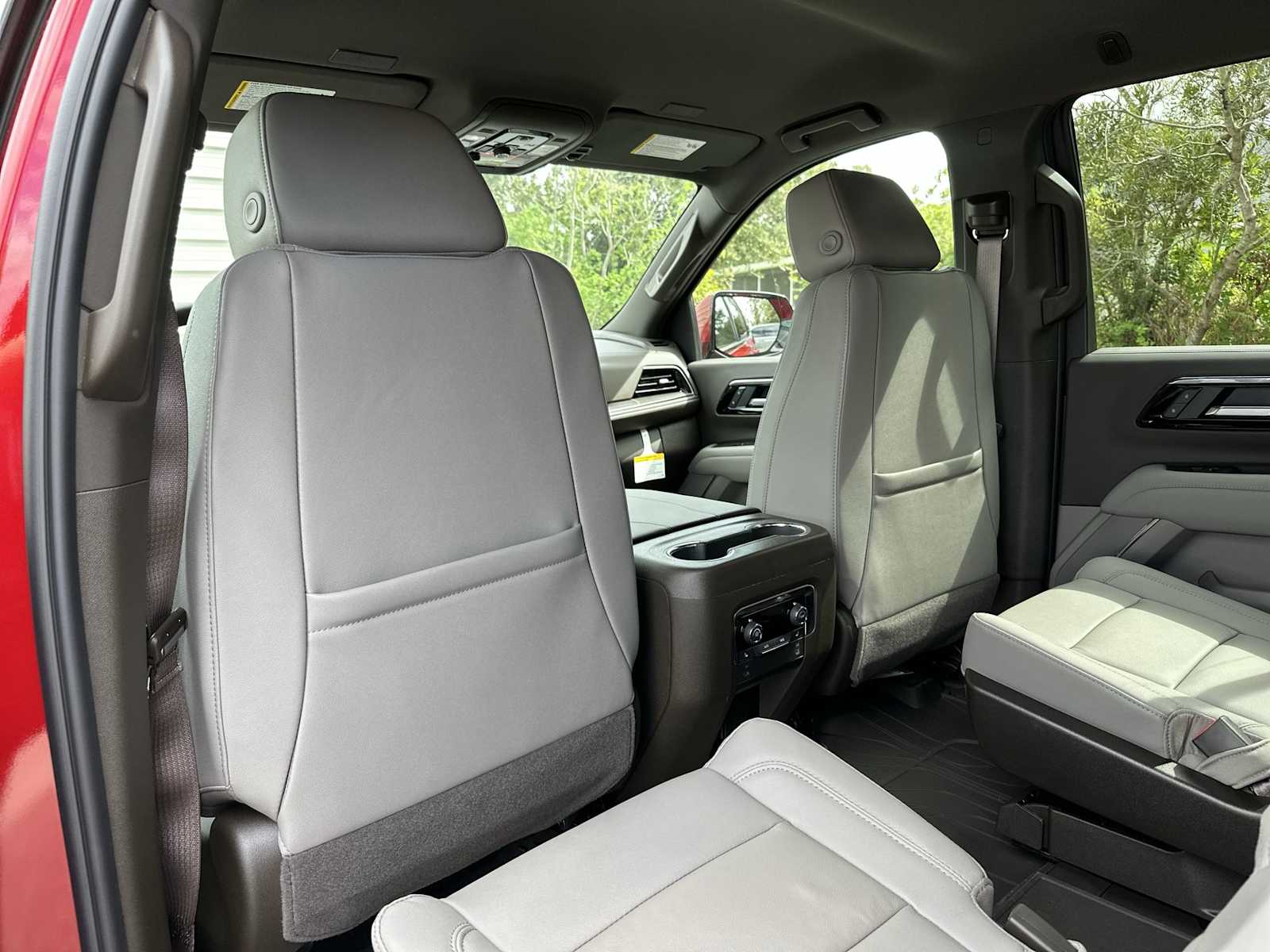 Thumbnail: 2026 Chevrolet Tahoe - 16