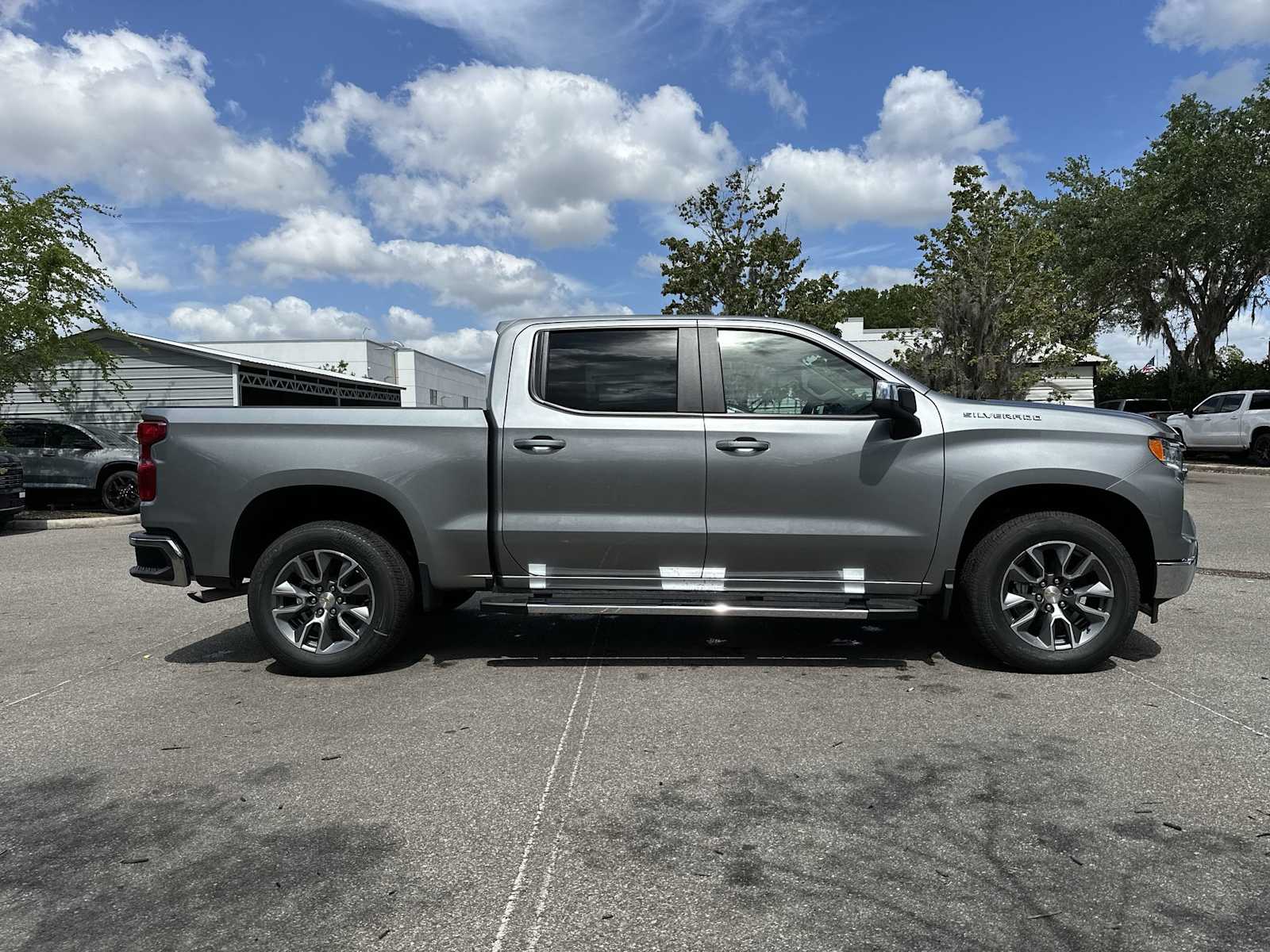 Thumbnail: 2026 Chevrolet Silverado 1500 - 7