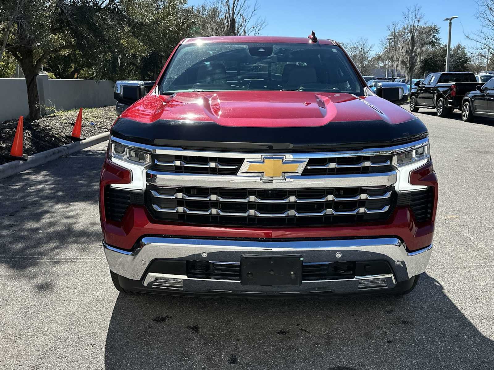 Thumbnail: 2022 Chevrolet Silverado 1500 - 9