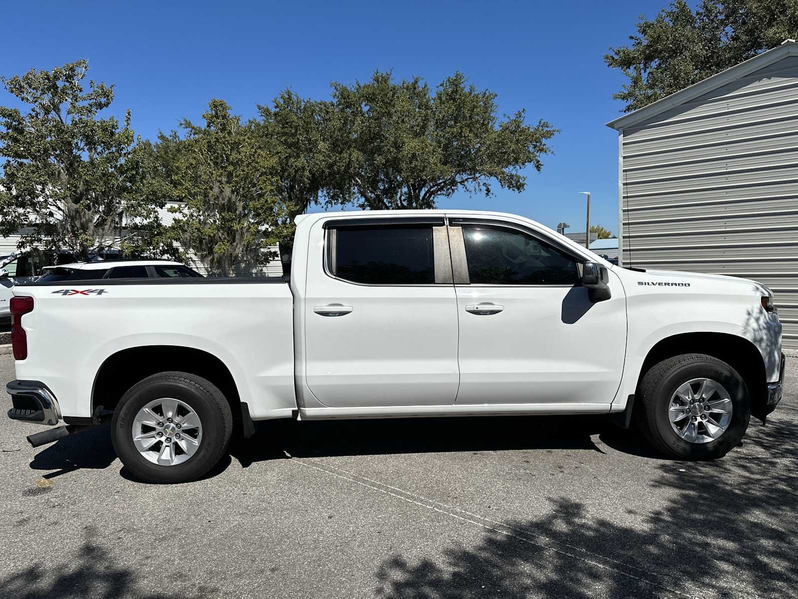 Thumbnail: 2022 Chevrolet Silverado 1500 - 7