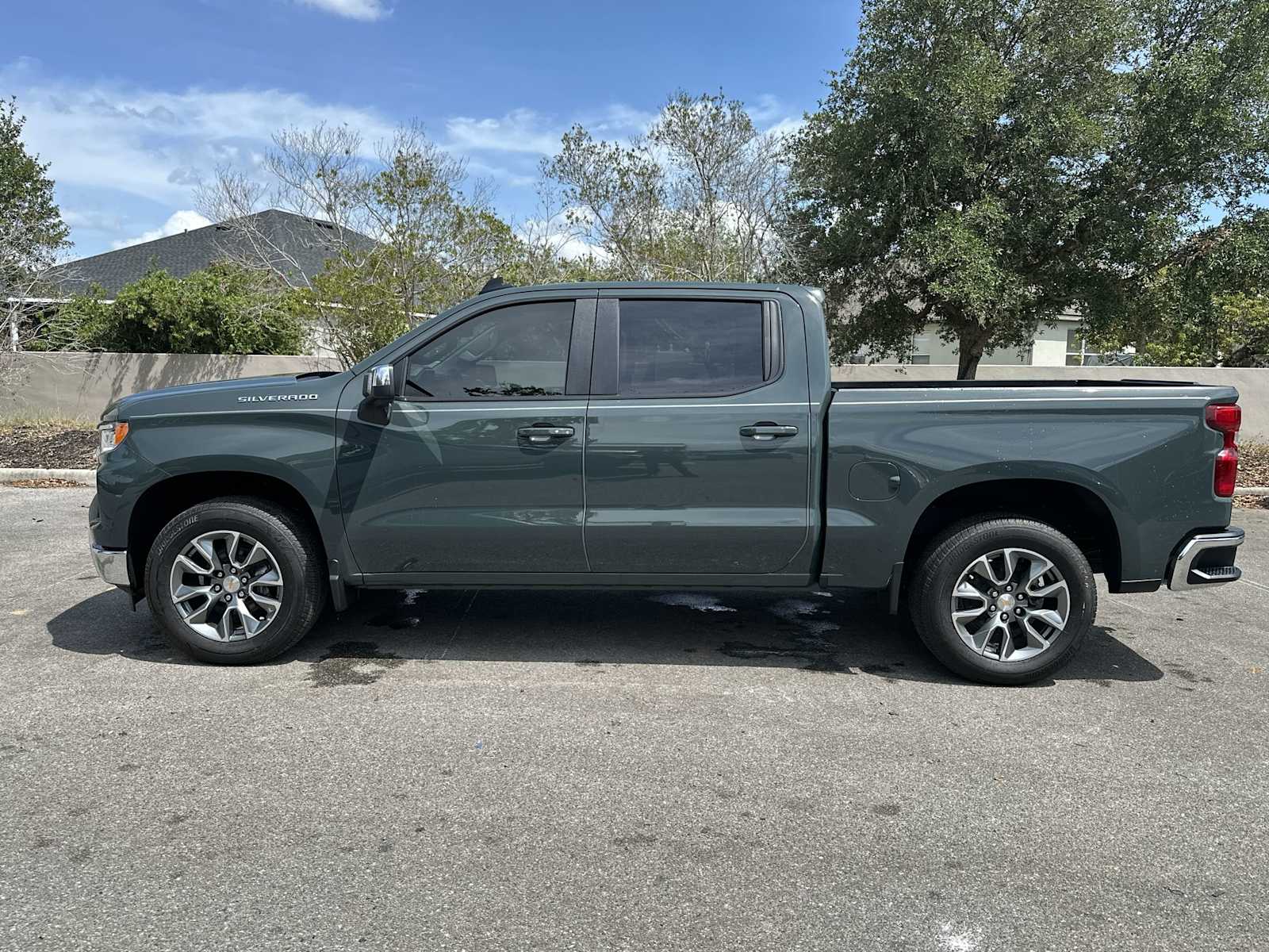 Thumbnail: 2026 Chevrolet Silverado 1500 - 3