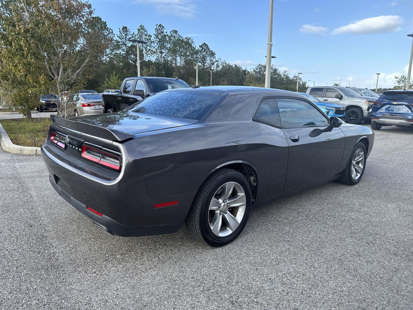 Thumbnail: 2018 Dodge Challenger - 9