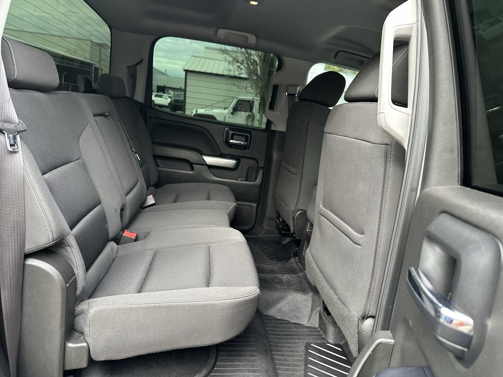 Thumbnail: 2017 Chevrolet Silverado 1500 - 18