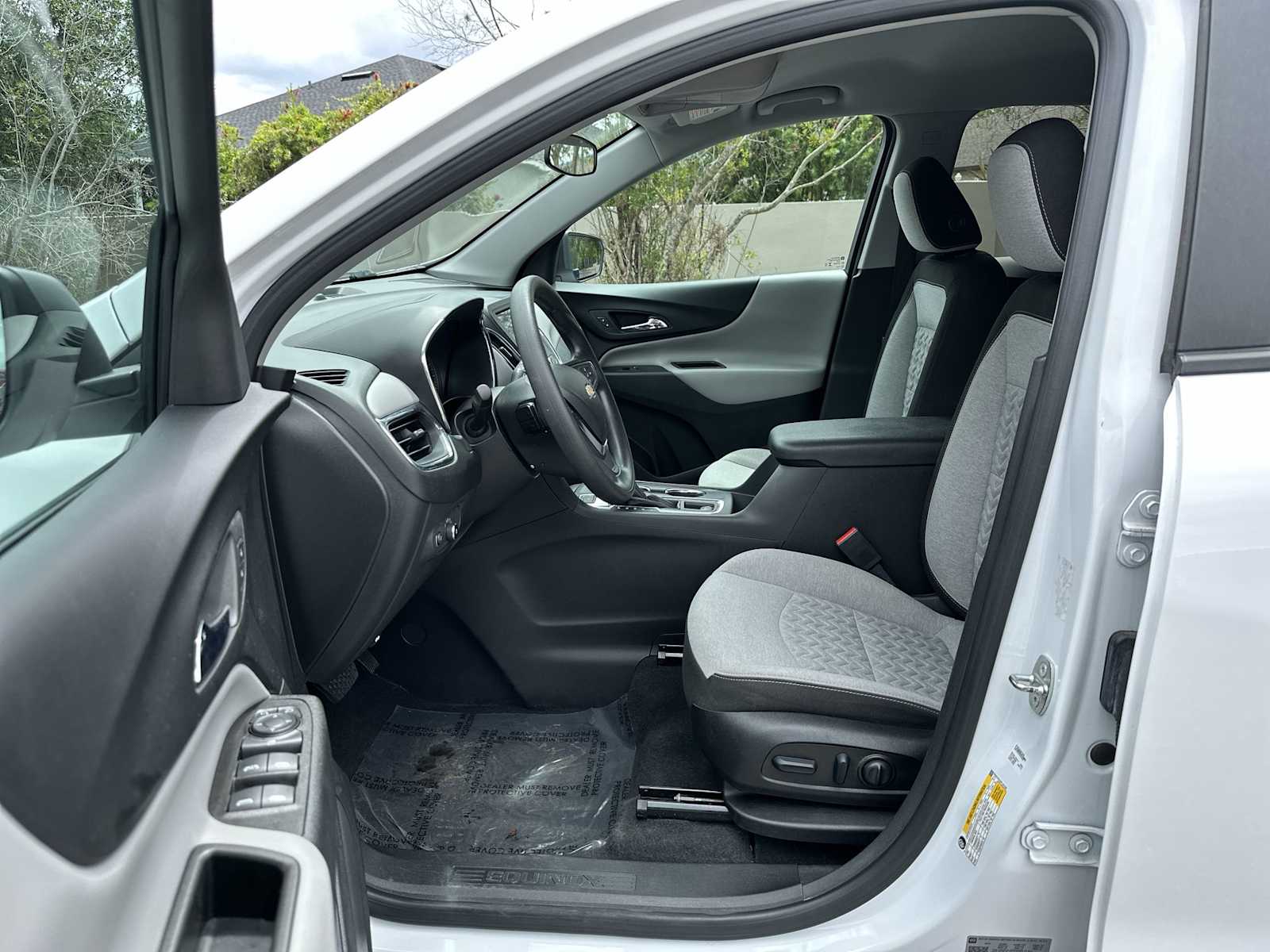 Thumbnail: 2023 Chevrolet Equinox - 2