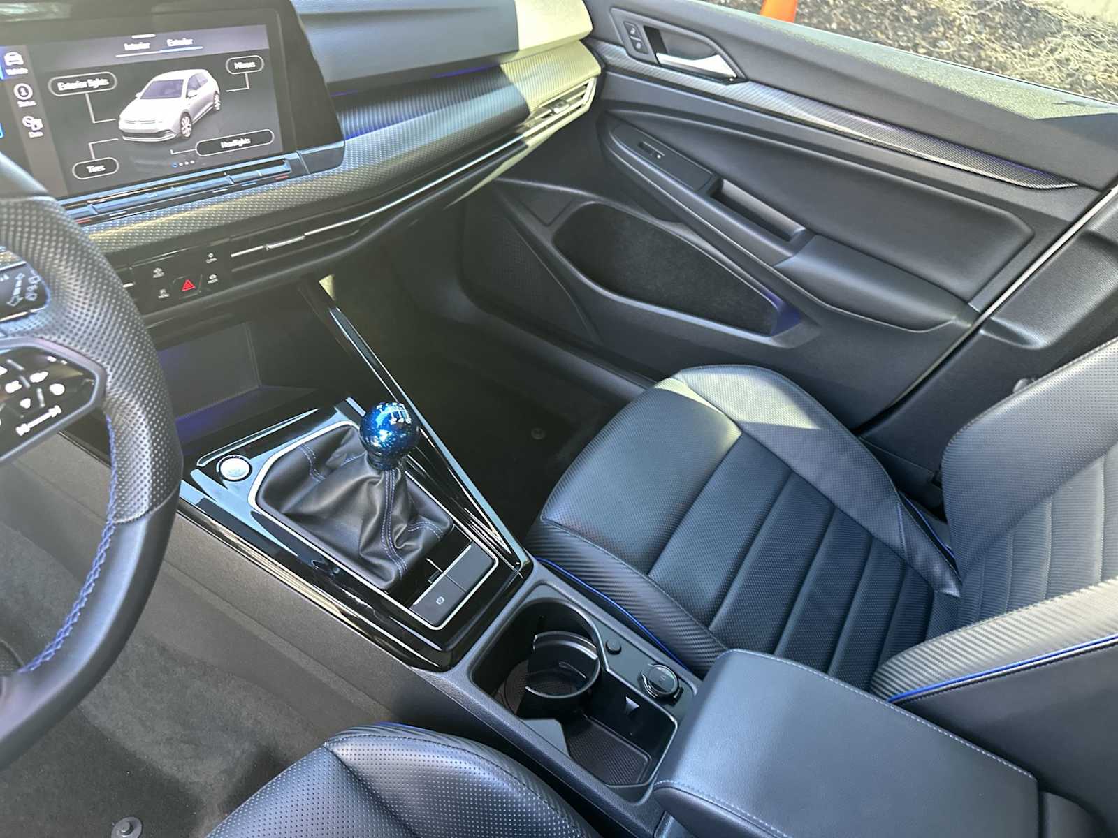 Thumbnail: 2023 Volkswagen Golf - 22