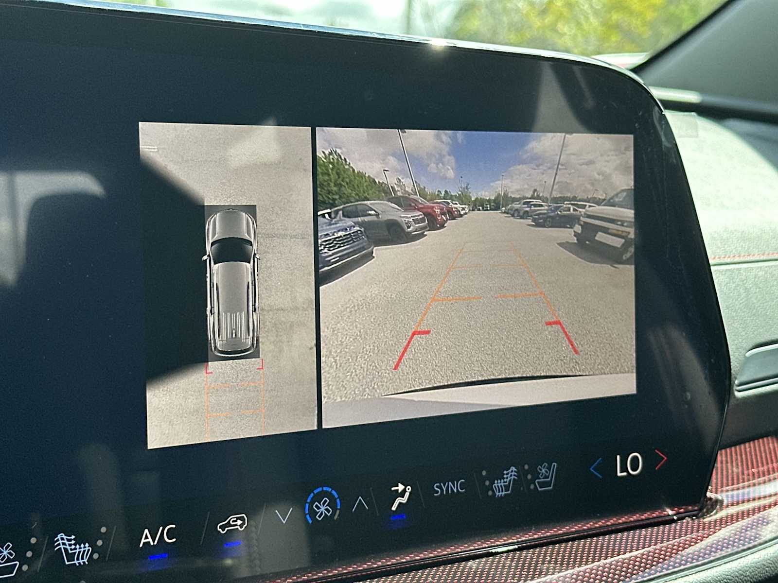 Thumbnail: 2026 Chevrolet Traverse - 22