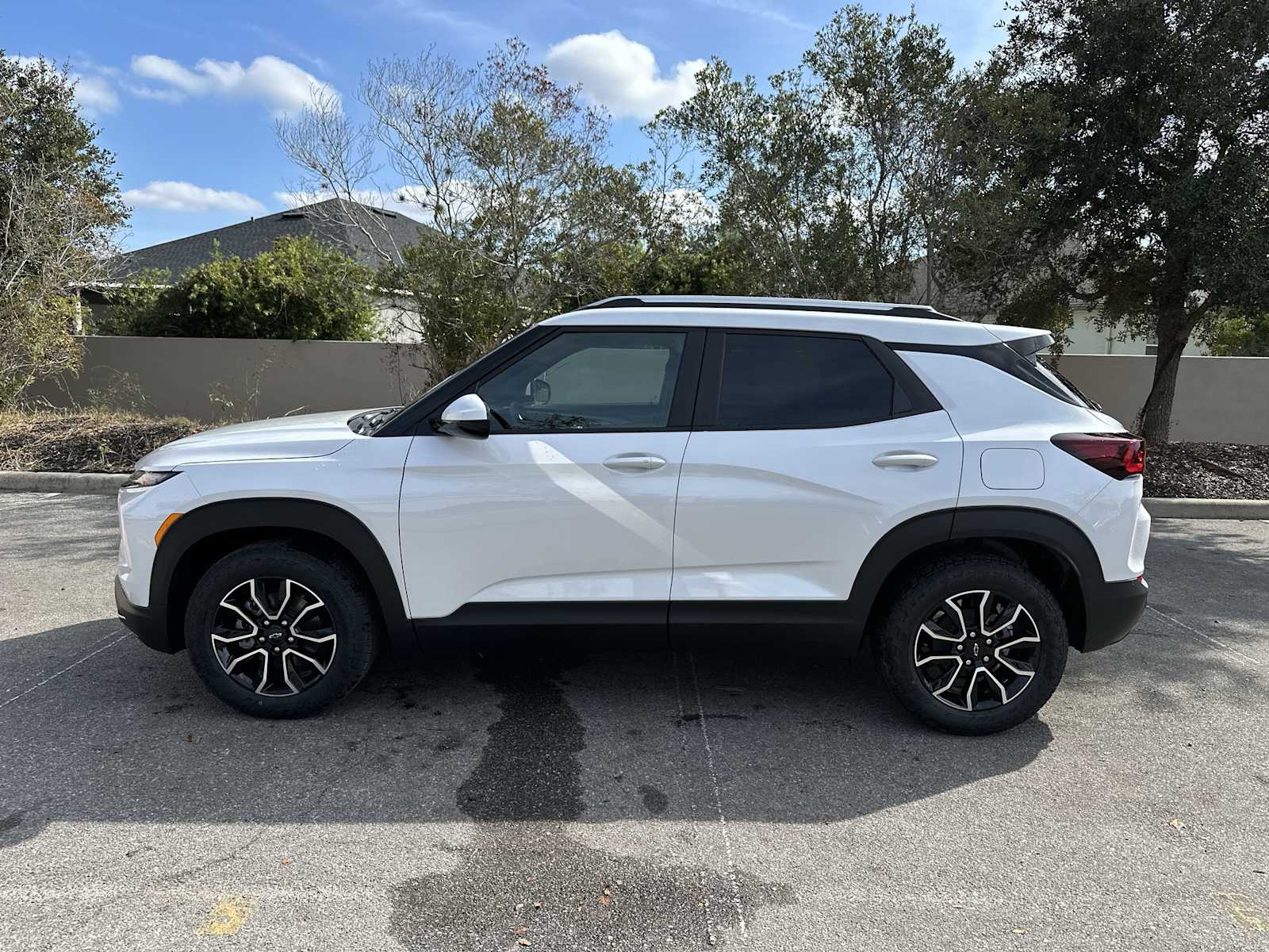 Thumbnail: 2026 Chevrolet TrailBlazer - 3