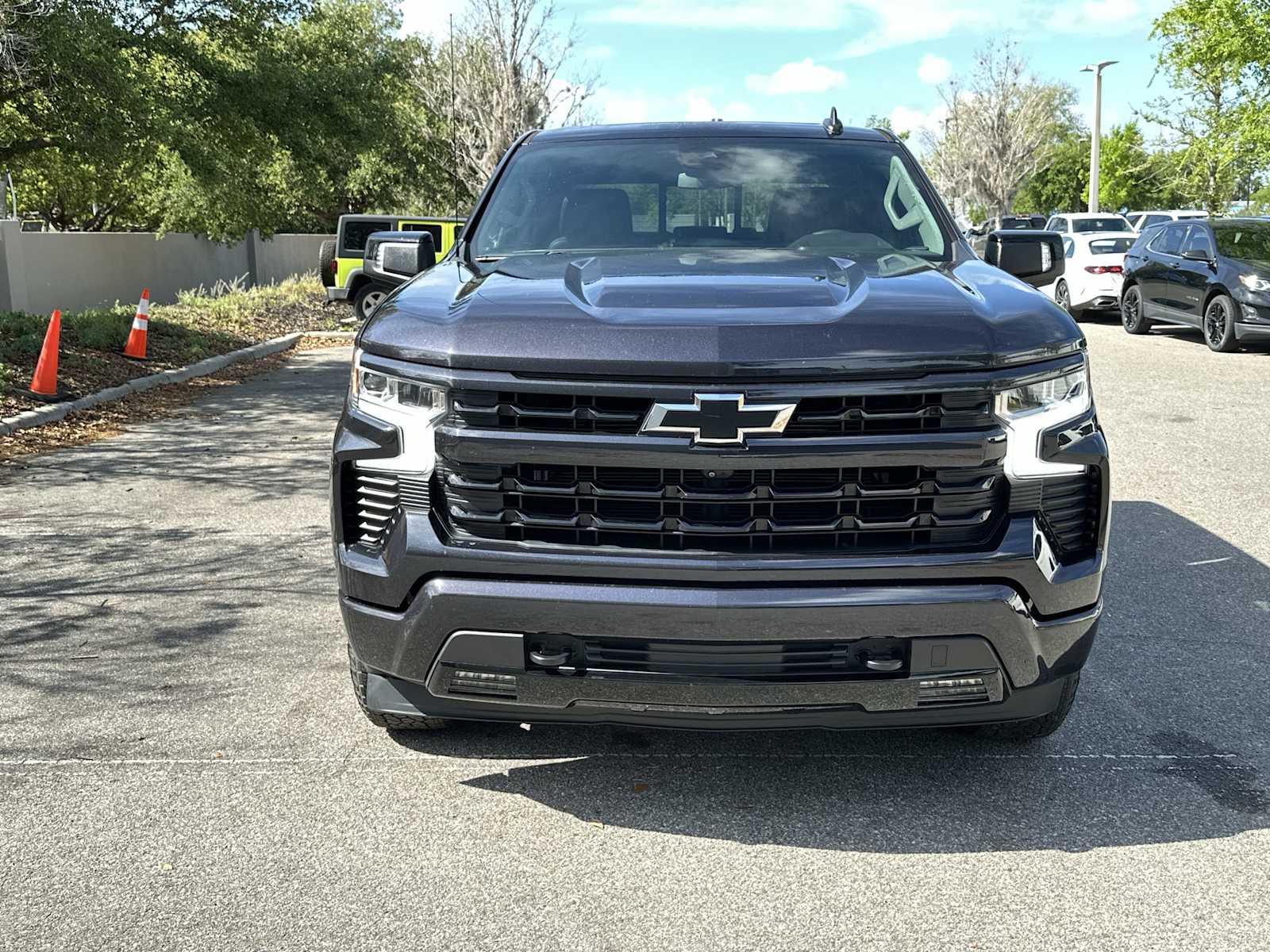 Thumbnail: 2023 Chevrolet Silverado 1500 - 9