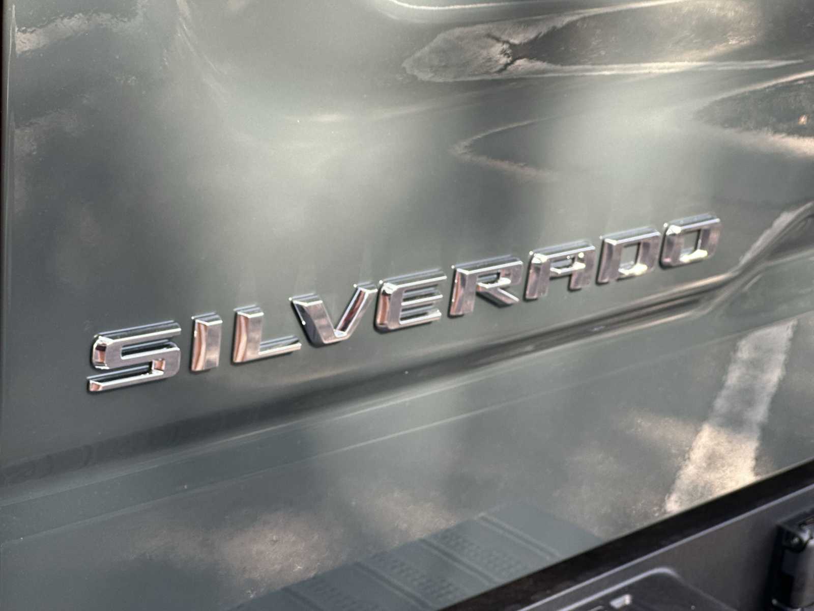 Thumbnail: 2026 Chevrolet Silverado 1500 - 11