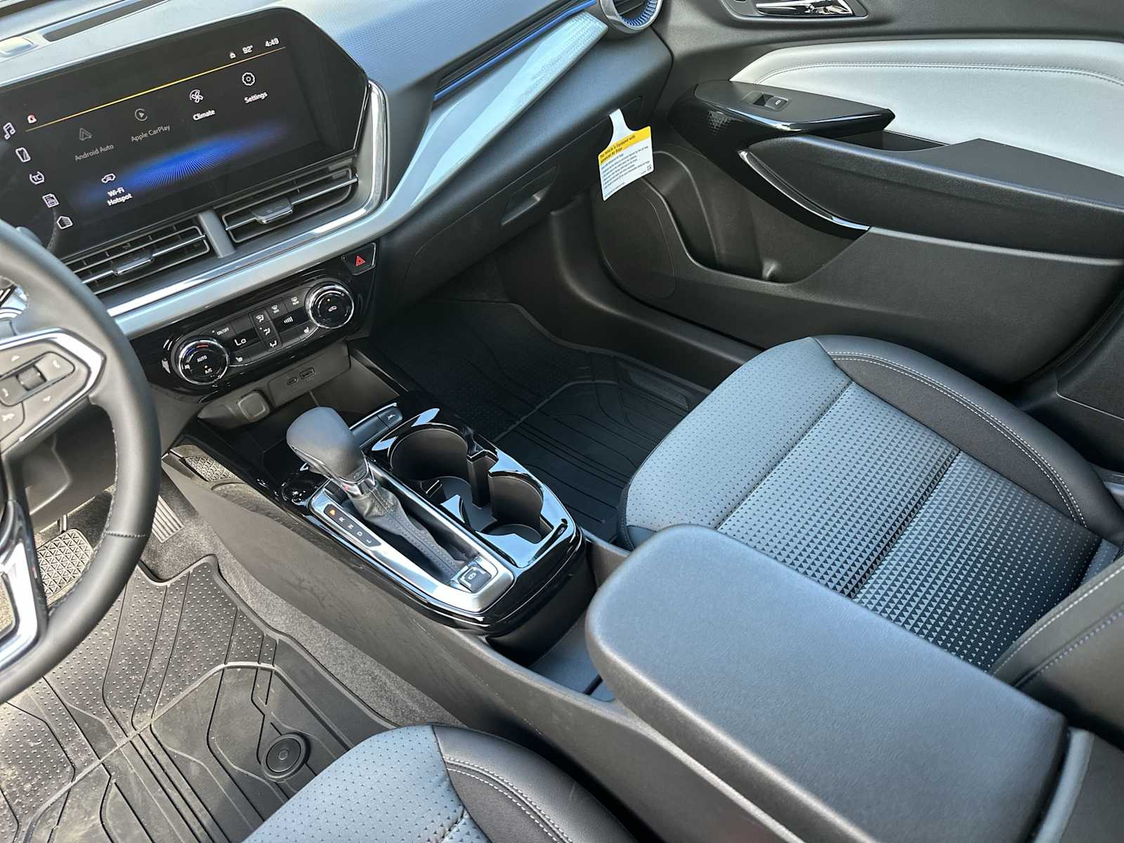 Thumbnail: 2026 Chevrolet Trax - 21