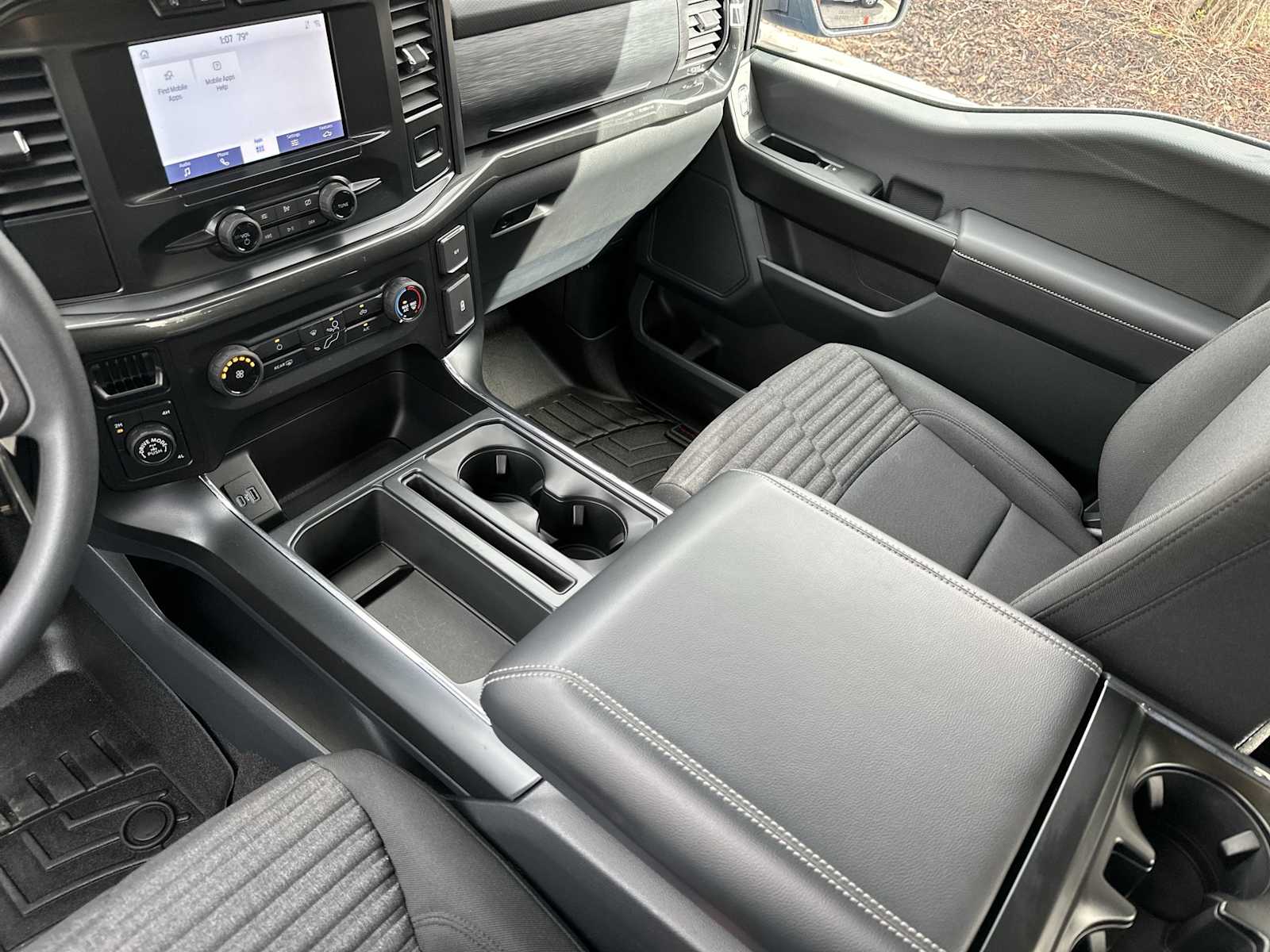 Thumbnail: 2021 Ford F-150 - 21