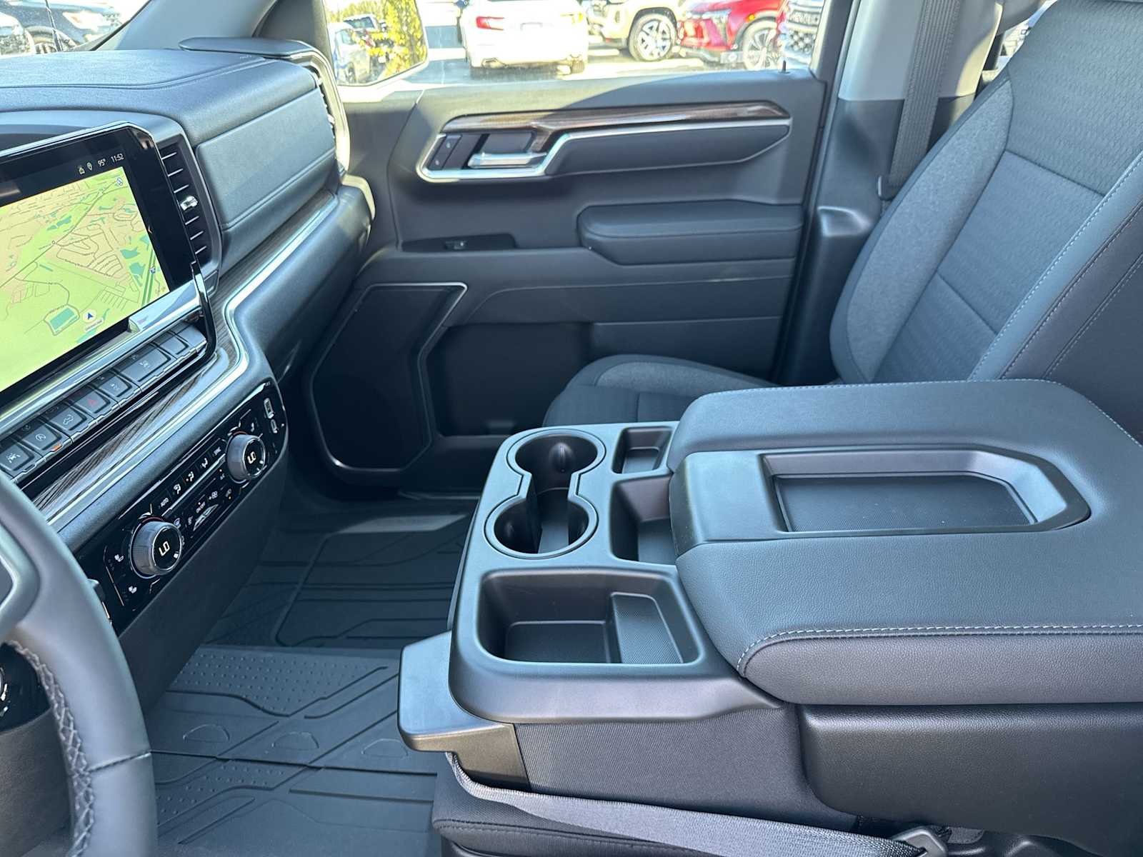 Thumbnail: 2025 Chevrolet Silverado 1500 - 11