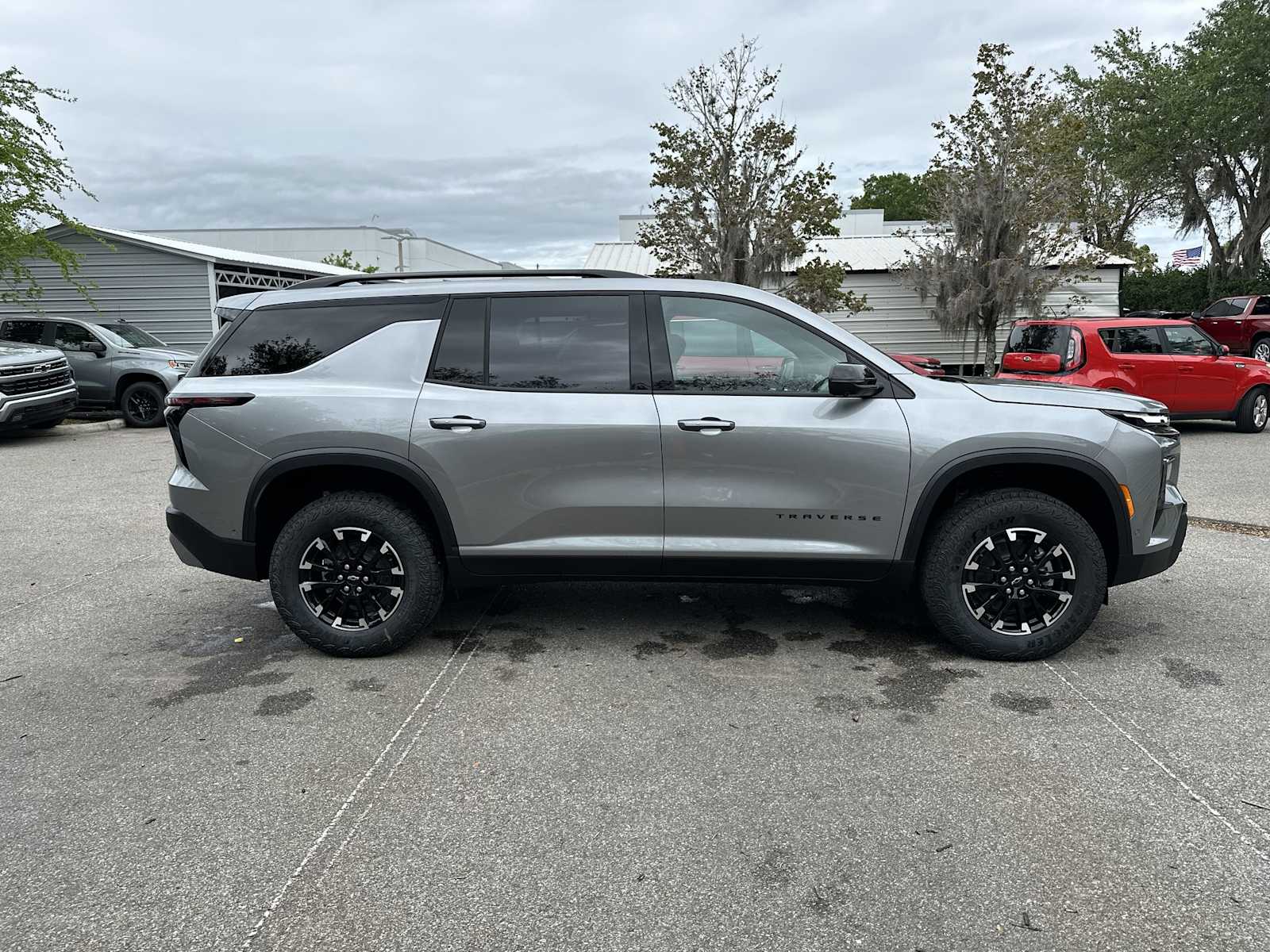 Thumbnail: 2026 Chevrolet Traverse - 8