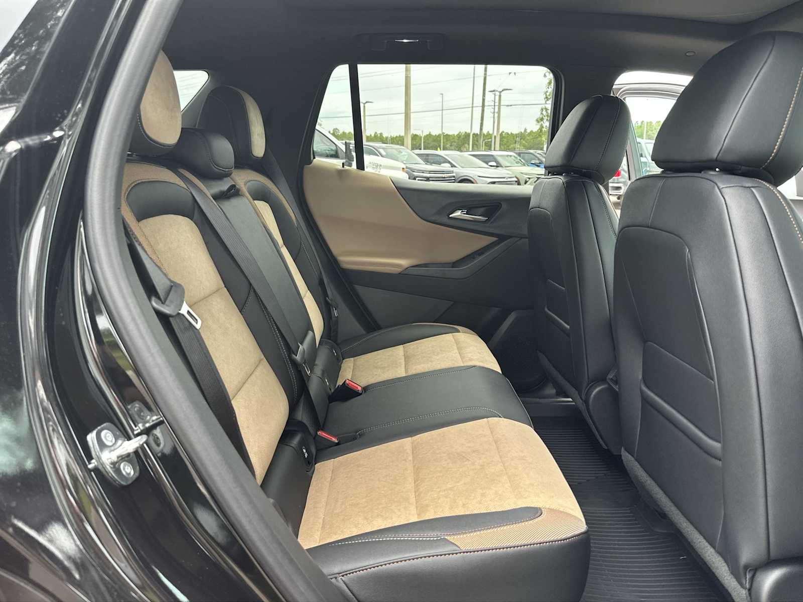 Thumbnail: 2026 Chevrolet Equinox - 18