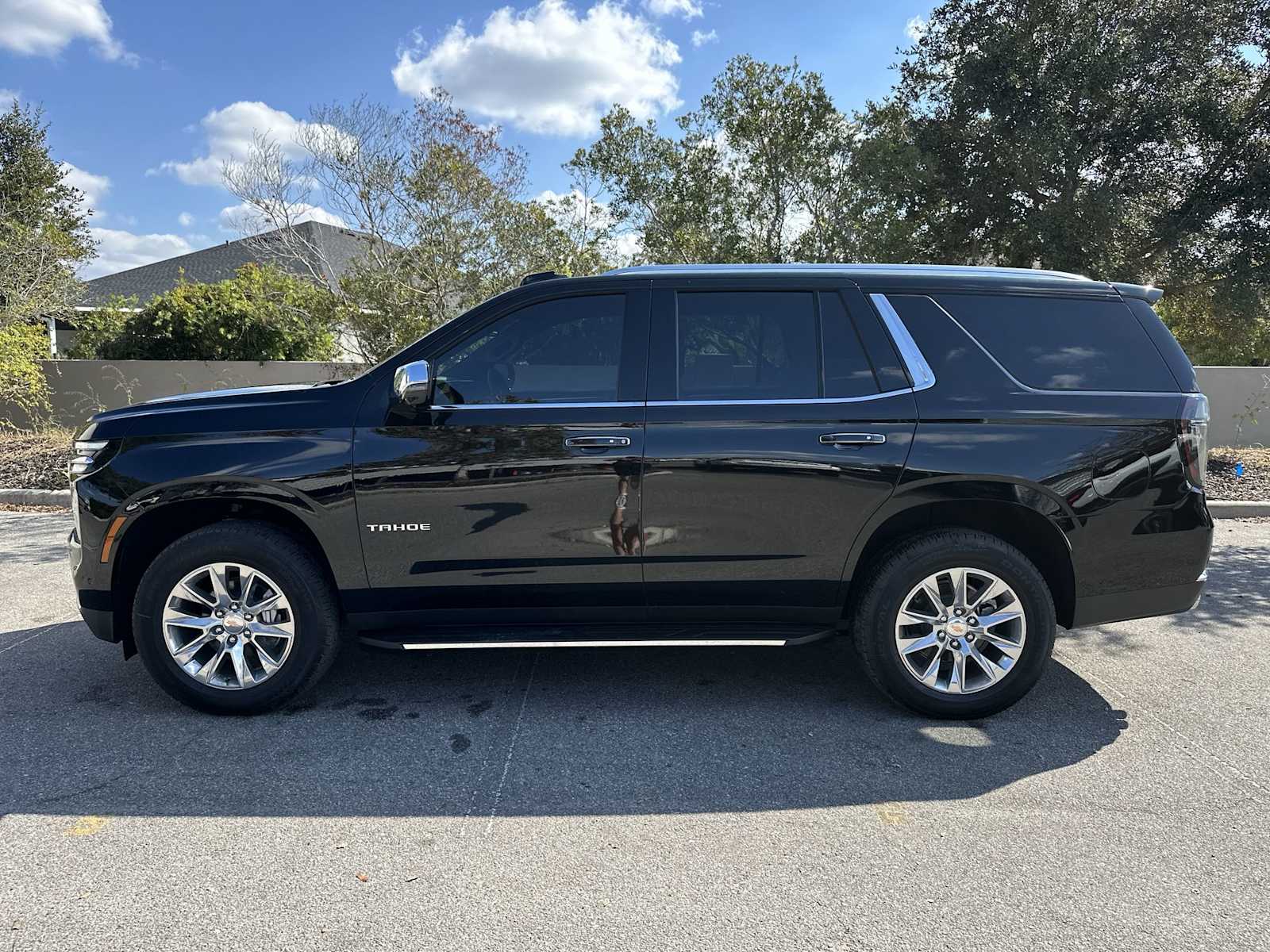 Thumbnail: 2026 Chevrolet Tahoe - 3