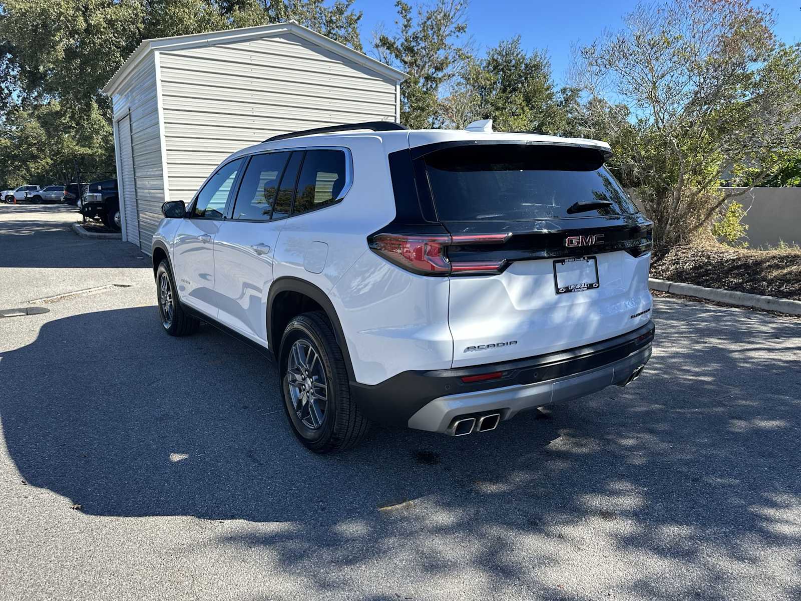 Thumbnail: 2025 GMC Acadia - 4