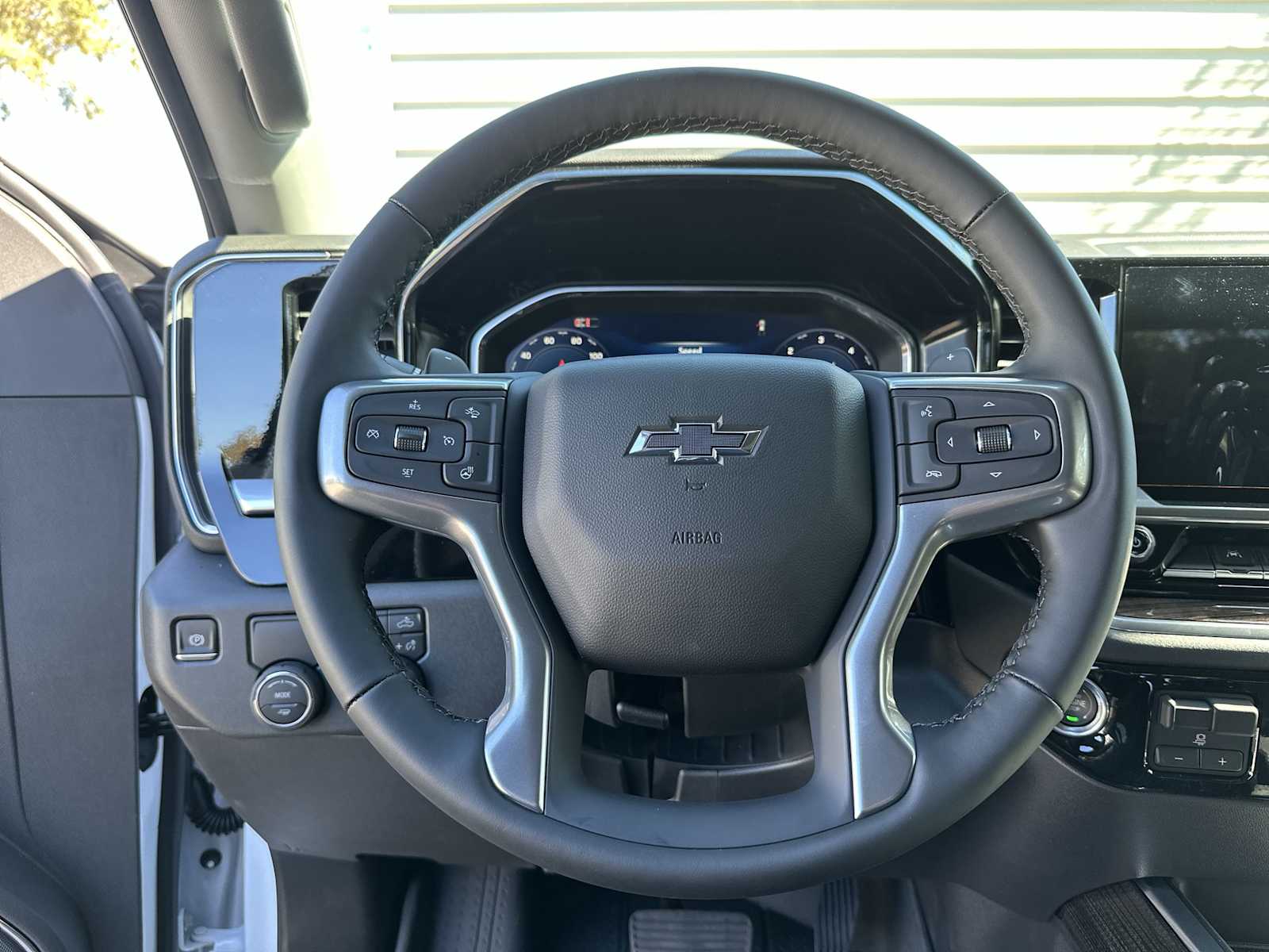 Thumbnail: 2026 Chevrolet Silverado 1500 - 20