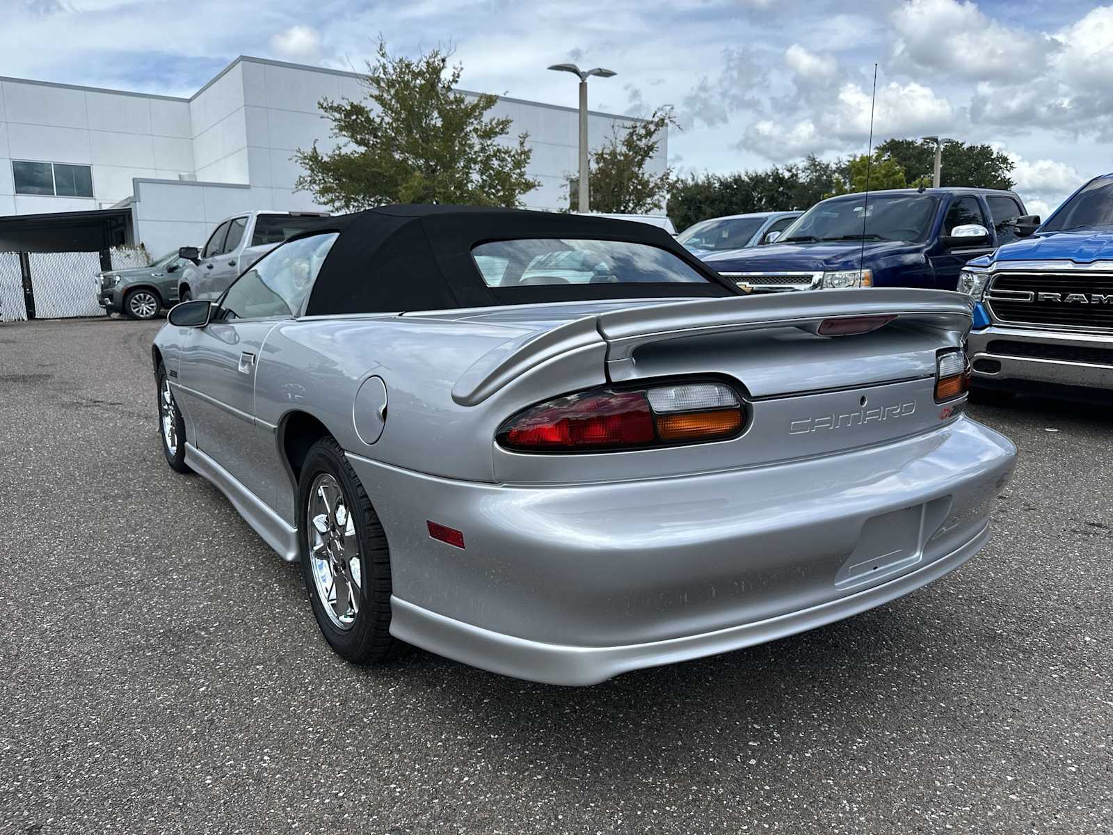 Thumbnail: 2002 Chevrolet Camaro - 4