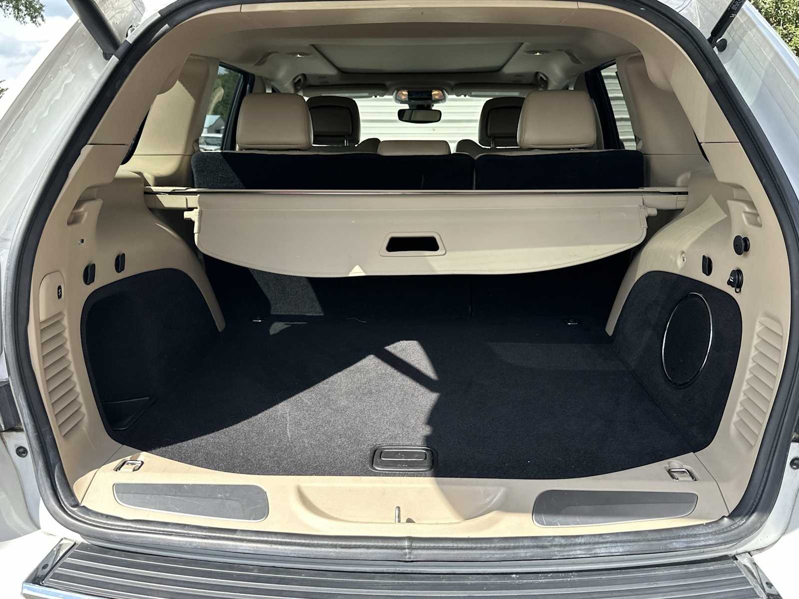 Thumbnail: 2019 Jeep Grand Cherokee - 25
