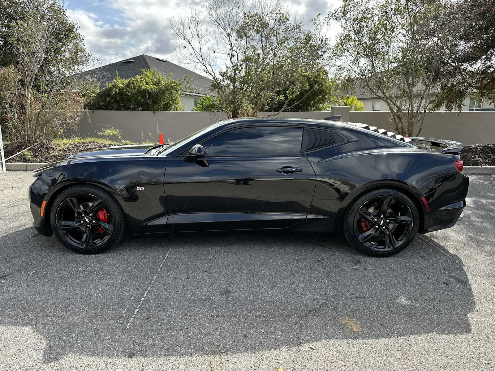 Thumbnail: 2019 Chevrolet Camaro - 3