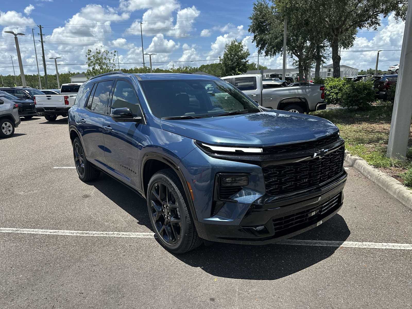 Thumbnail: 2025 Chevrolet Traverse - 8