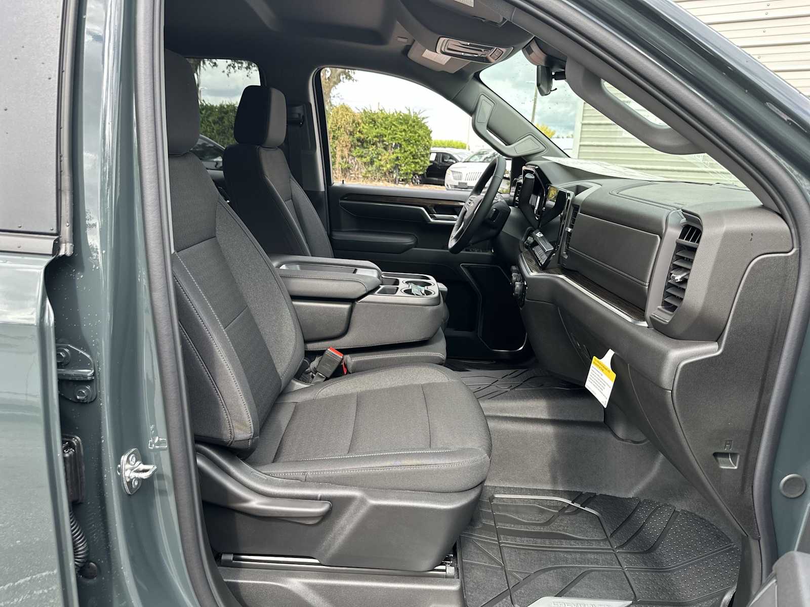 Thumbnail: 2026 Chevrolet Silverado 1500 - 19