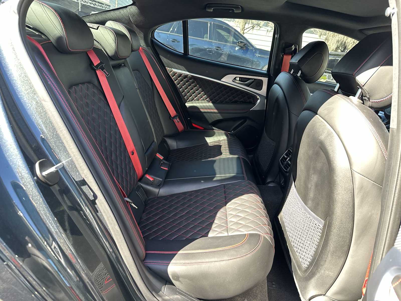 Thumbnail: 2023 Genesis G70 - 19