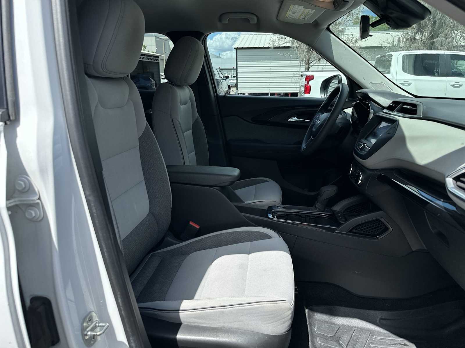 Thumbnail: 2021 Chevrolet TrailBlazer - 19