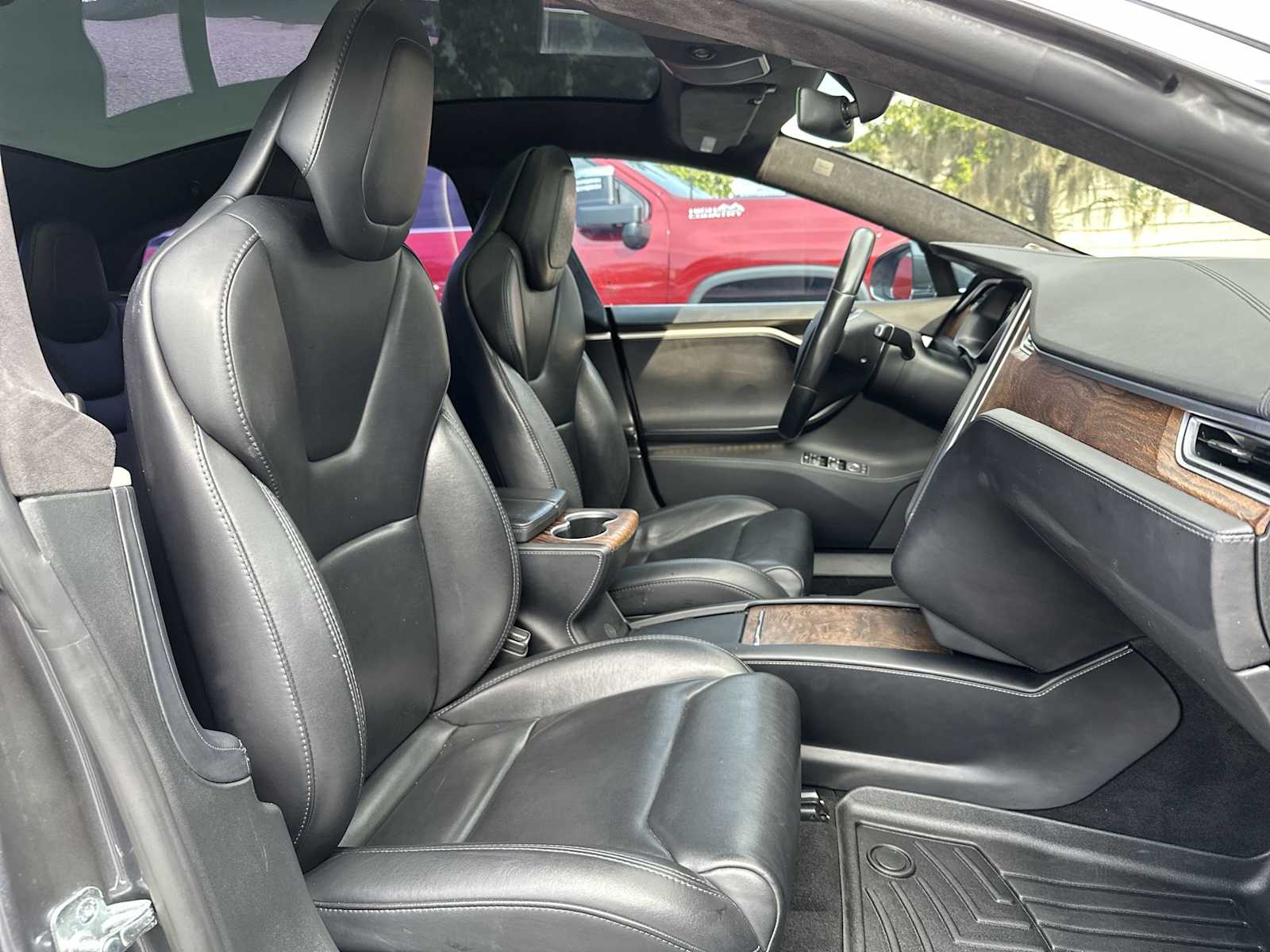 Thumbnail: 2018 Tesla Model S - 19