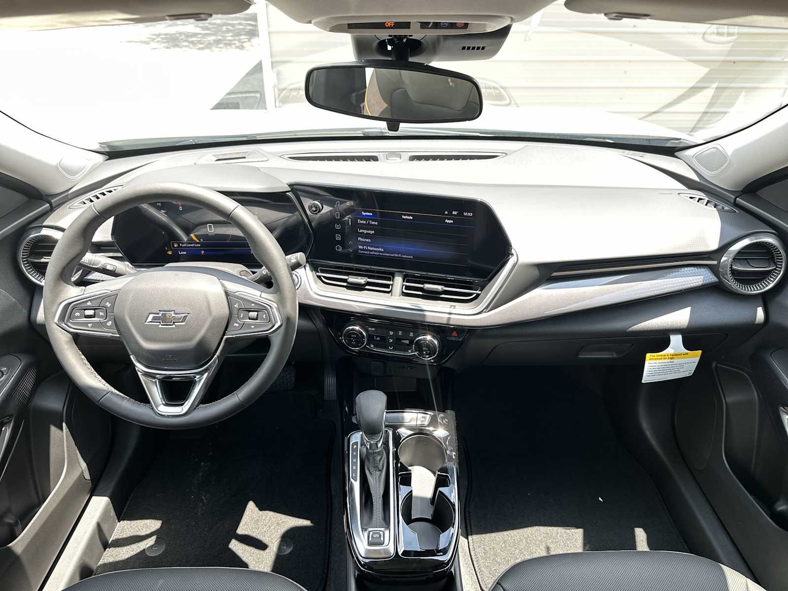 Thumbnail: 2026 Chevrolet Trax - 14