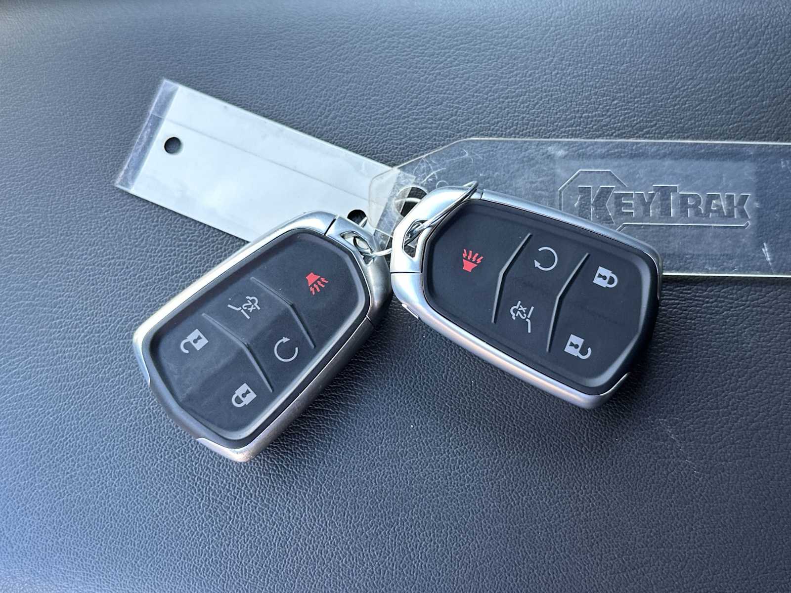 Thumbnail: 2025 Cadillac XT6 - 27