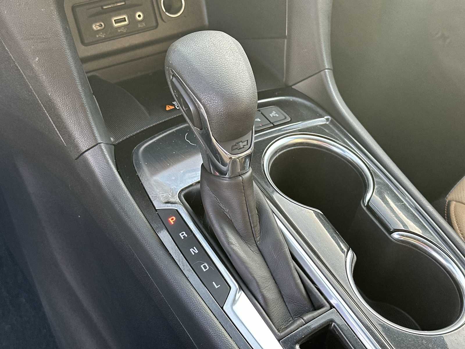 Thumbnail: 2024 Chevrolet Equinox - 24